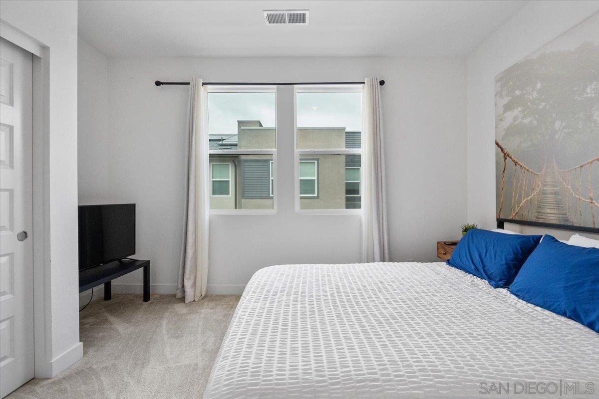 Detail Gallery Image 24 of 32 For 11026  Eka Way, San Diego,  CA 92126 - 3 Beds | 2/1 Baths