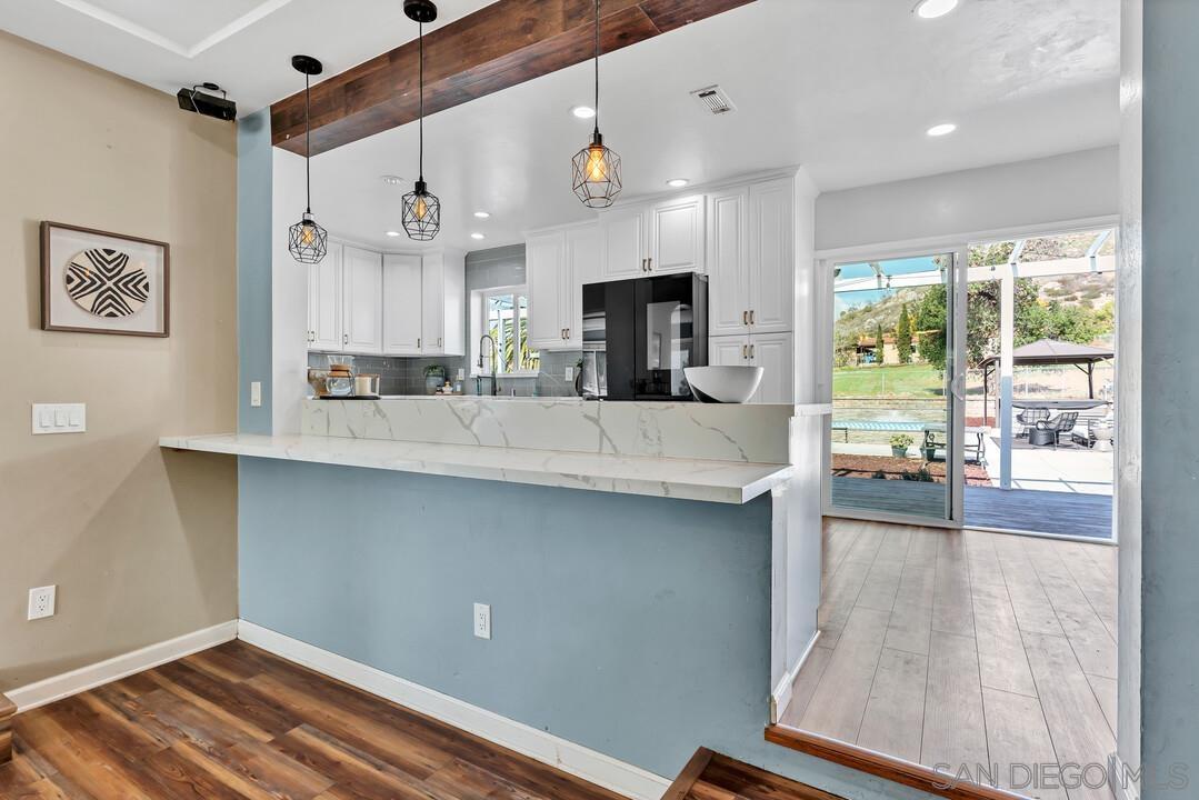 Detail Gallery Image 12 of 46 For 1772  Garrison Way, El Cajon,  CA 92019 - 5 Beds | 2/1 Baths