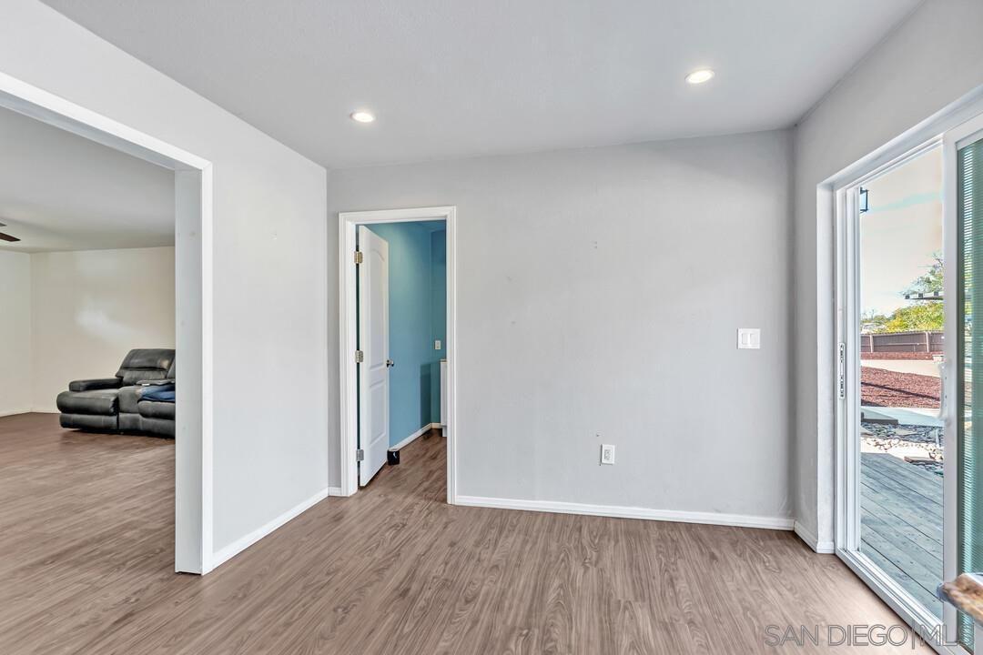 Detail Gallery Image 28 of 46 For 1772  Garrison Way, El Cajon,  CA 92019 - 5 Beds | 2/1 Baths