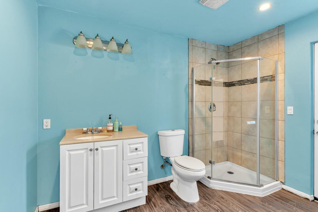 Detail Gallery Image 31 of 46 For 1772  Garrison Way, El Cajon,  CA 92019 - 5 Beds | 2/1 Baths