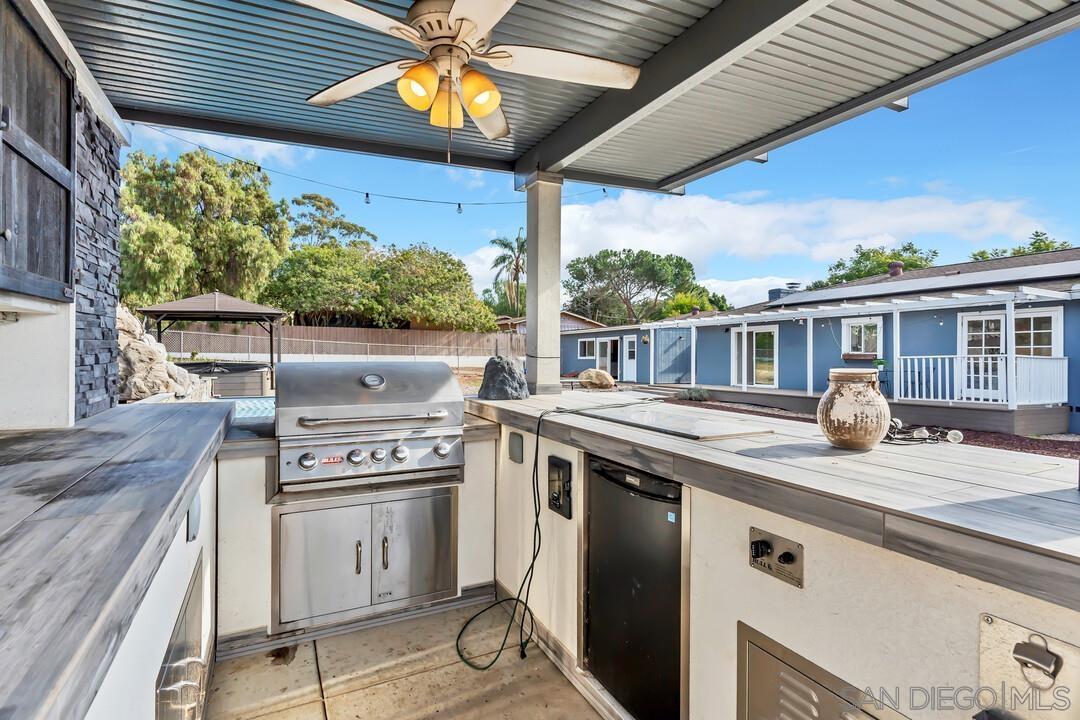 Detail Gallery Image 38 of 46 For 1772  Garrison Way, El Cajon,  CA 92019 - 5 Beds | 2/1 Baths