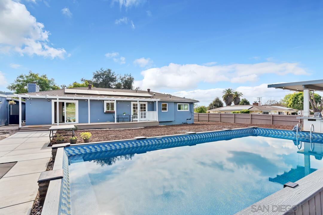 Detail Gallery Image 39 of 46 For 1772  Garrison Way, El Cajon,  CA 92019 - 5 Beds | 2/1 Baths