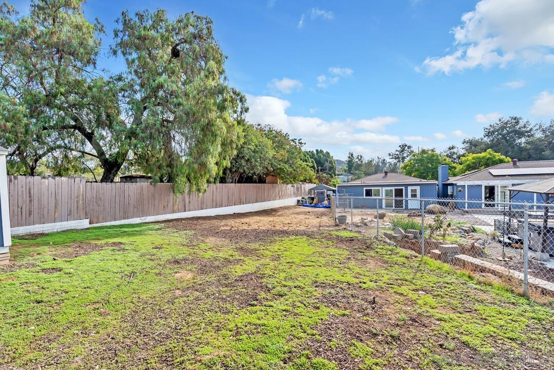 Detail Gallery Image 41 of 46 For 1772  Garrison Way, El Cajon,  CA 92019 - 5 Beds | 2/1 Baths