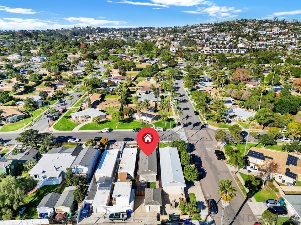 Detail Gallery Image 39 of 42 For 2275  Emerald St, San Diego,  CA 92109 - 2 Beds | 2 Baths