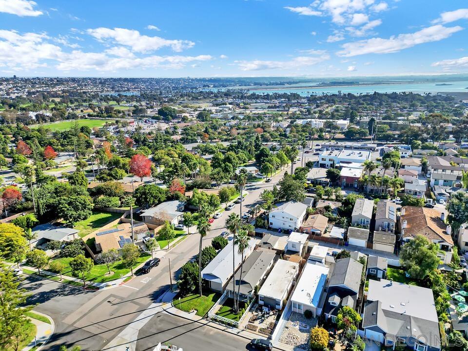 Detail Gallery Image 42 of 42 For 2275  Emerald St, San Diego,  CA 92109 - 2 Beds | 2 Baths