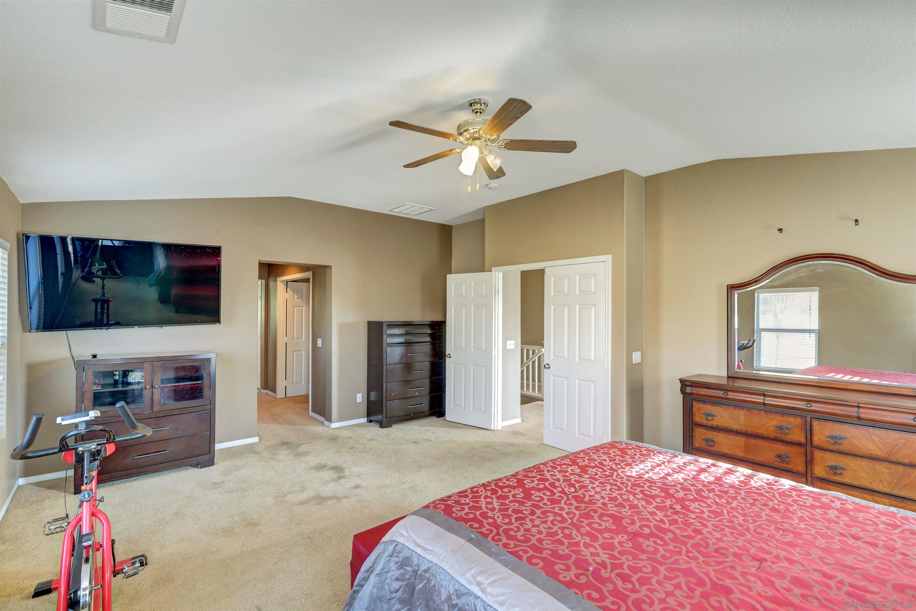 Detail Gallery Image 12 of 24 For 1071  Paintbrush Trl, Hemet,  CA 92545 - 5 Beds | 3/1 Baths