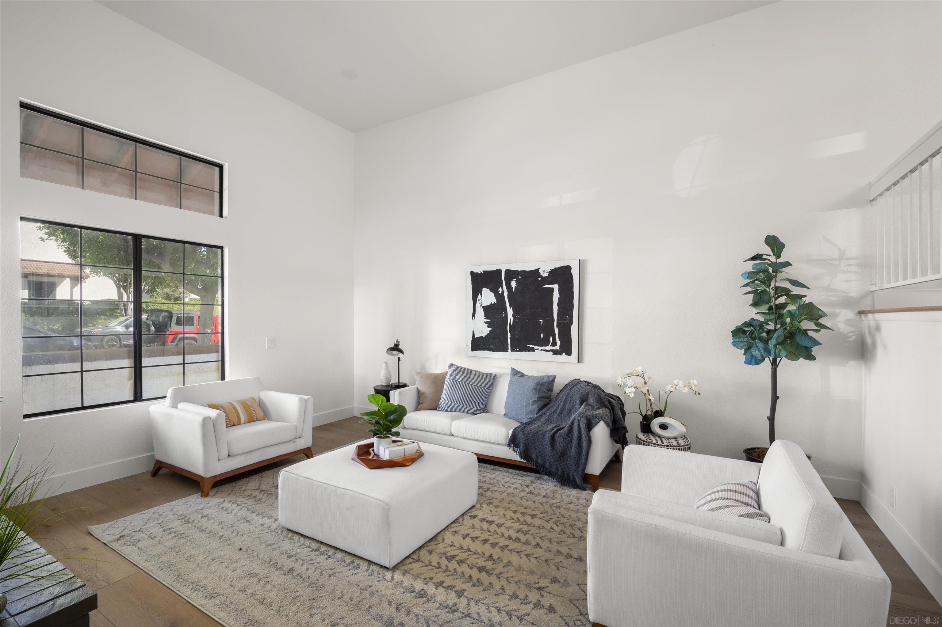 Detail Gallery Image 20 of 36 For 3631  Mission Mesa Way, San Diego,  CA 92120 - 3 Beds | 2/1 Baths