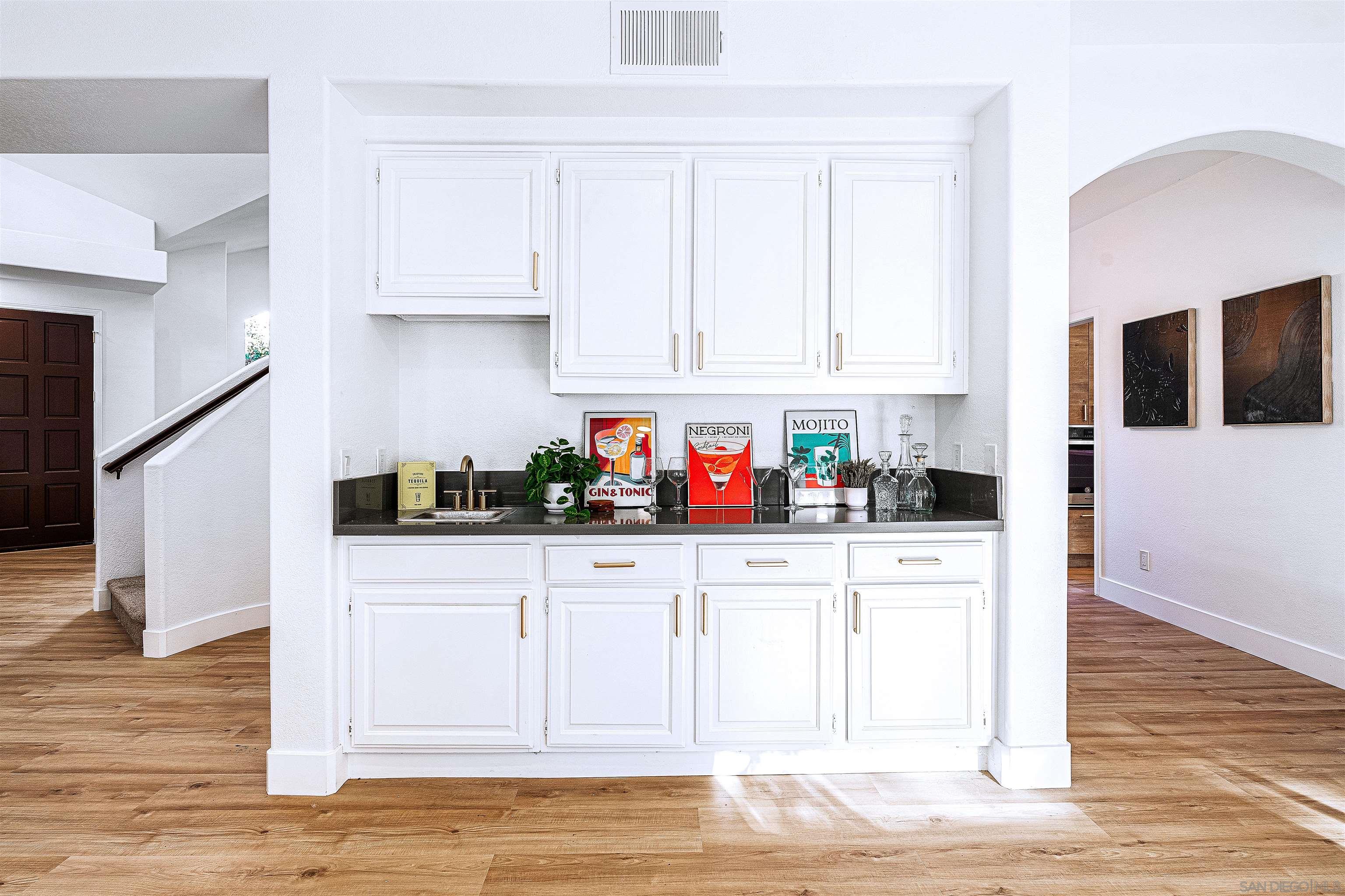 Detail Gallery Image 22 of 75 For 4943  Marin Dr, Oceanside,  CA 92056 - 5 Beds | 3/1 Baths