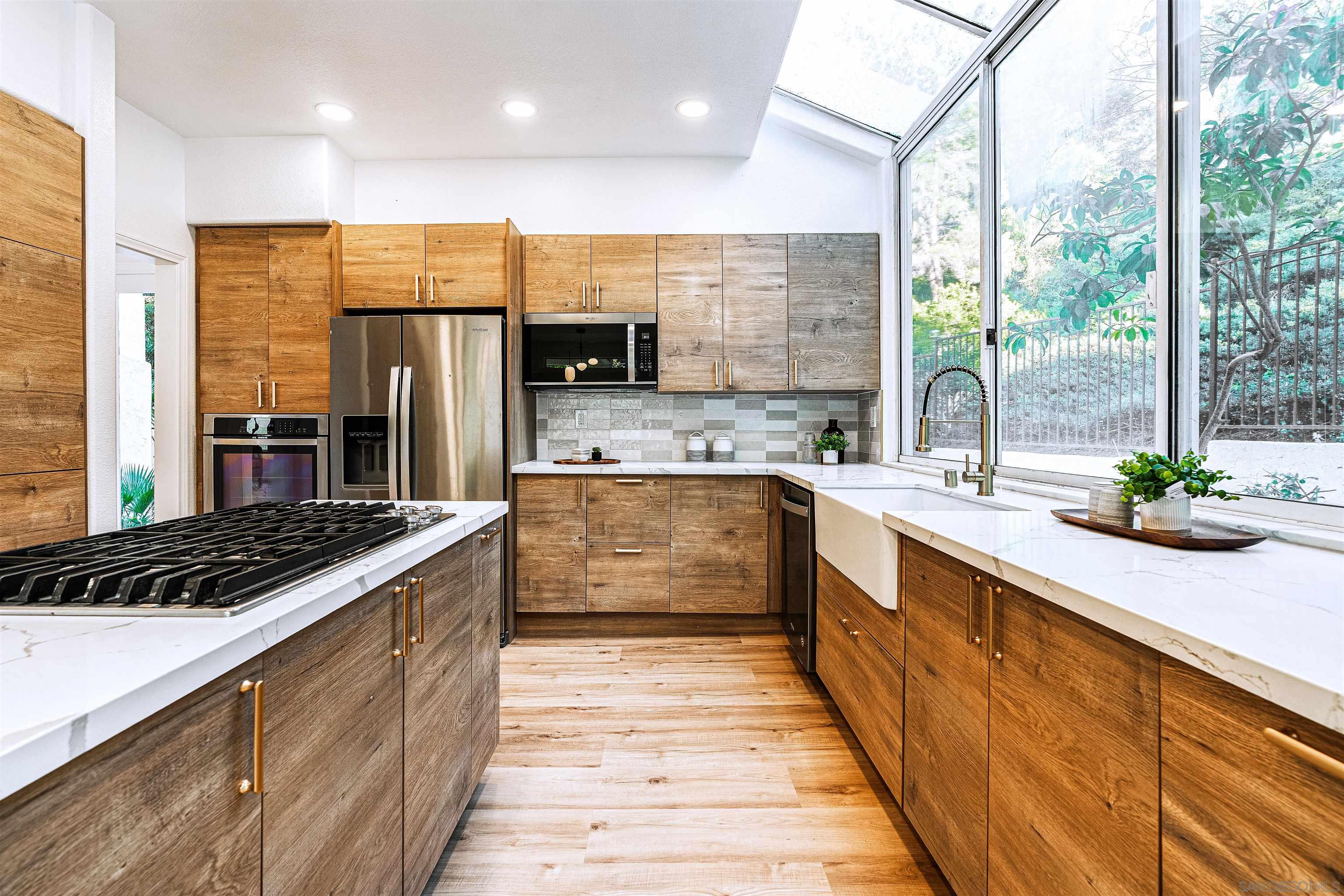 Detail Gallery Image 25 of 75 For 4943  Marin Dr, Oceanside,  CA 92056 - 5 Beds | 3/1 Baths