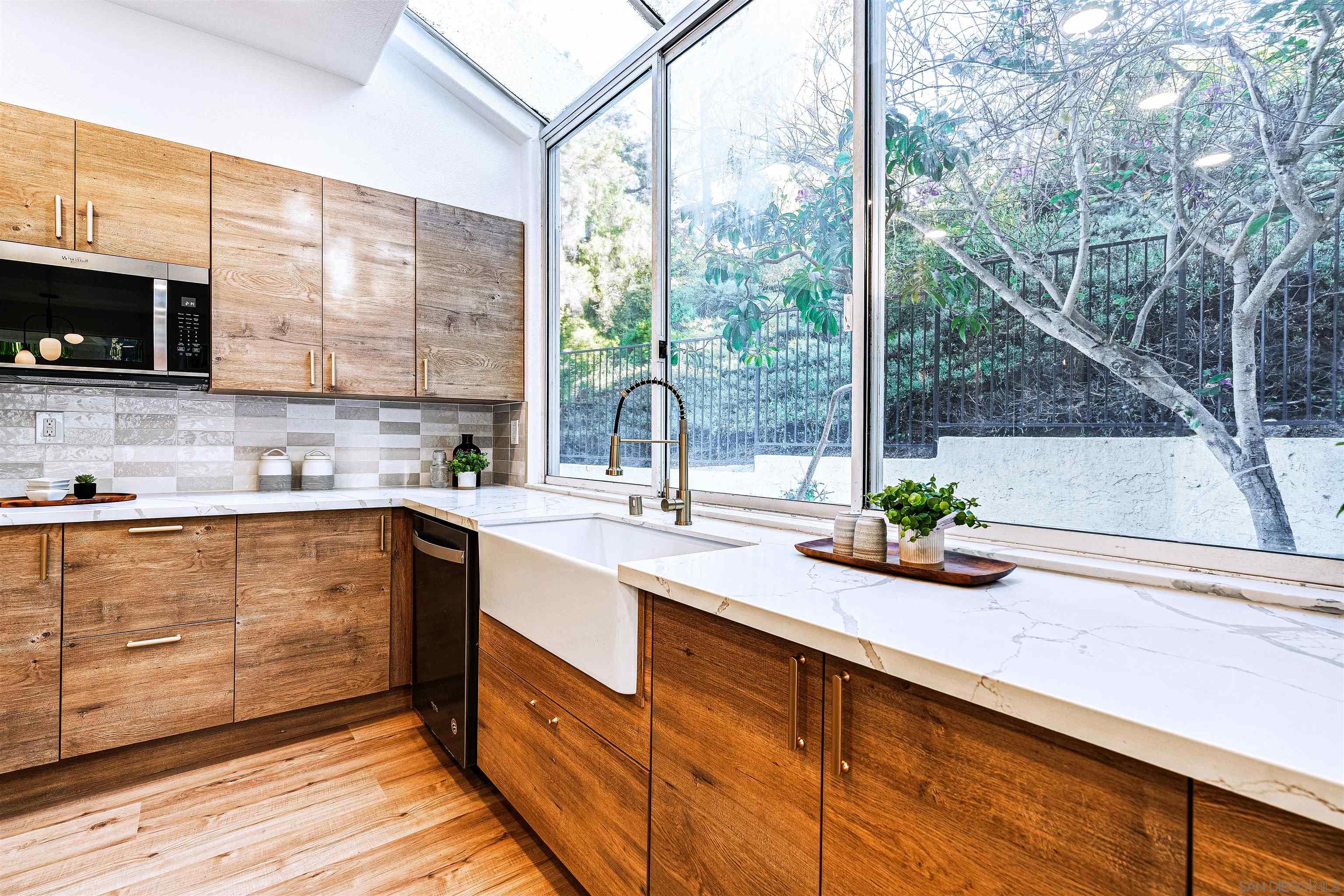 Detail Gallery Image 28 of 75 For 4943  Marin Dr, Oceanside,  CA 92056 - 5 Beds | 3/1 Baths