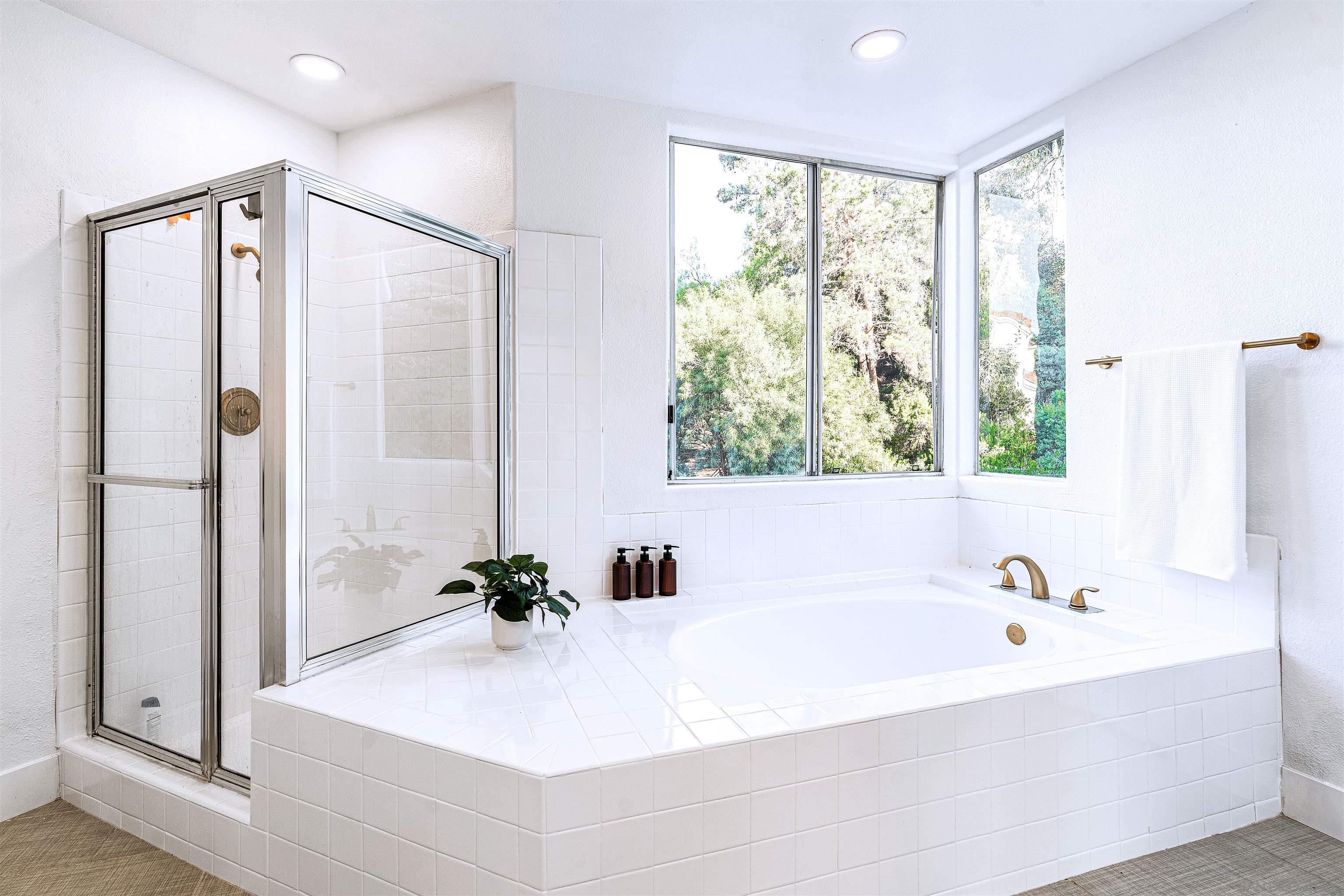 Detail Gallery Image 47 of 75 For 4943  Marin Dr, Oceanside,  CA 92056 - 5 Beds | 3/1 Baths