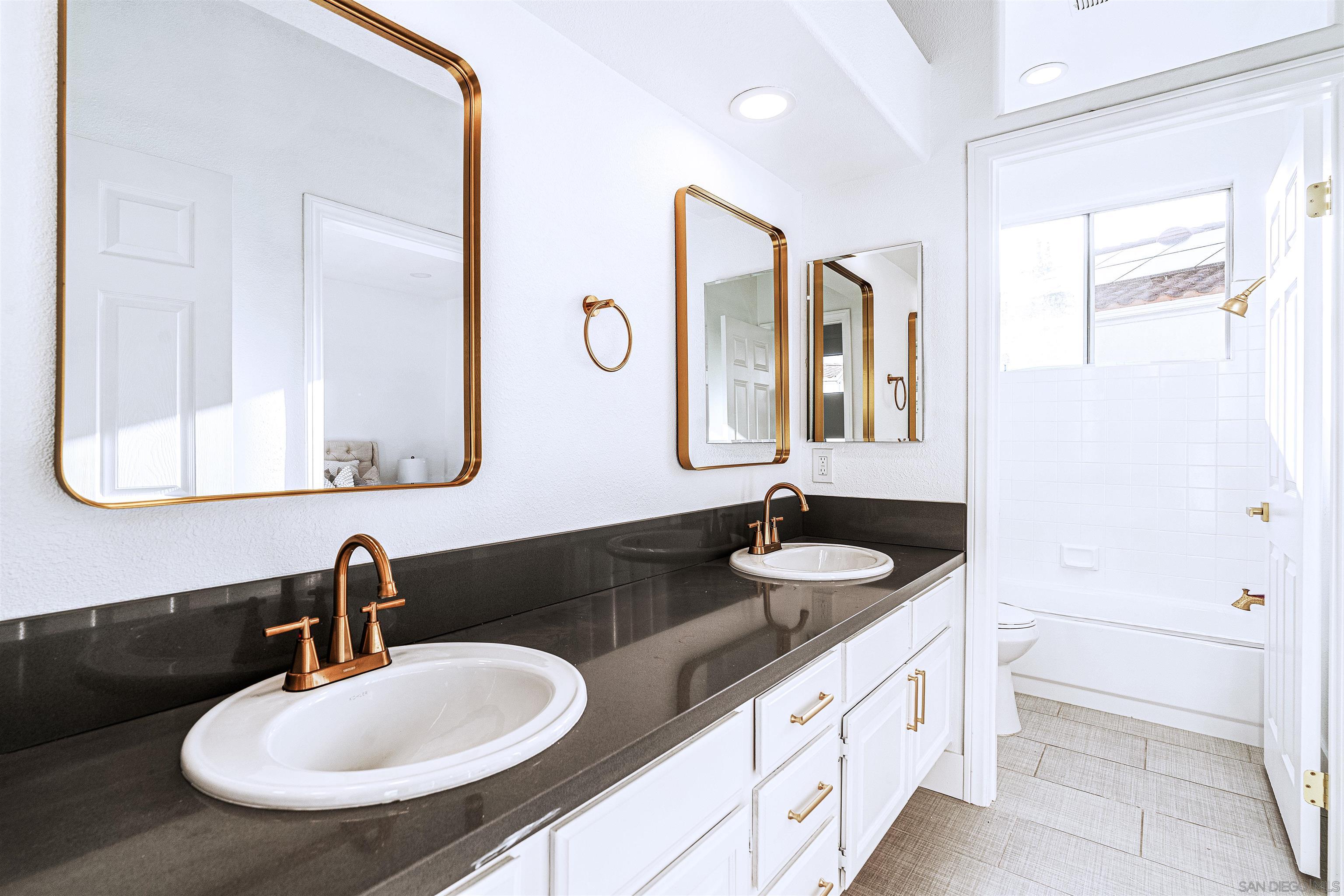 Detail Gallery Image 57 of 75 For 4943  Marin Dr, Oceanside,  CA 92056 - 5 Beds | 3/1 Baths