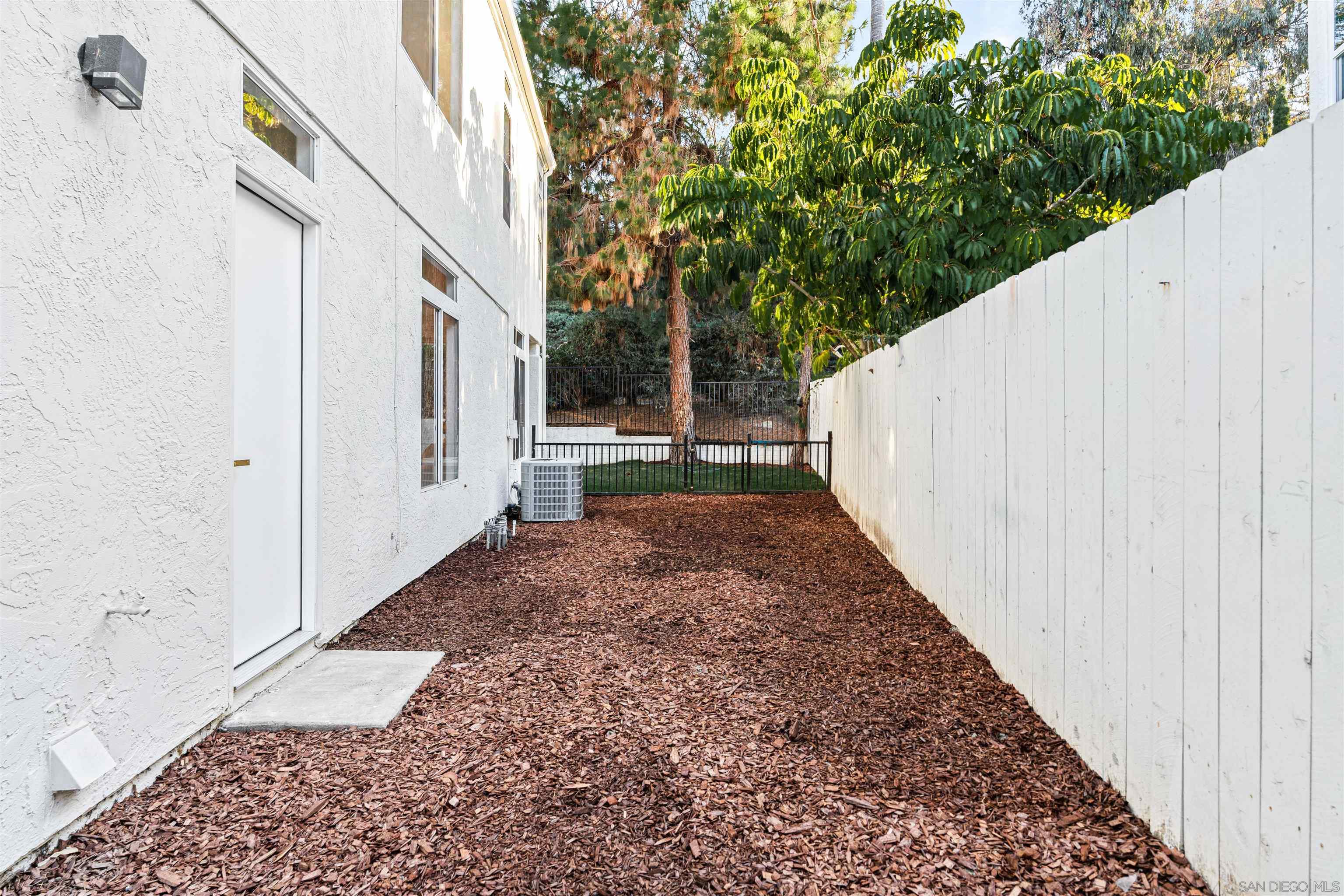 Detail Gallery Image 70 of 75 For 4943  Marin Dr, Oceanside,  CA 92056 - 5 Beds | 3/1 Baths