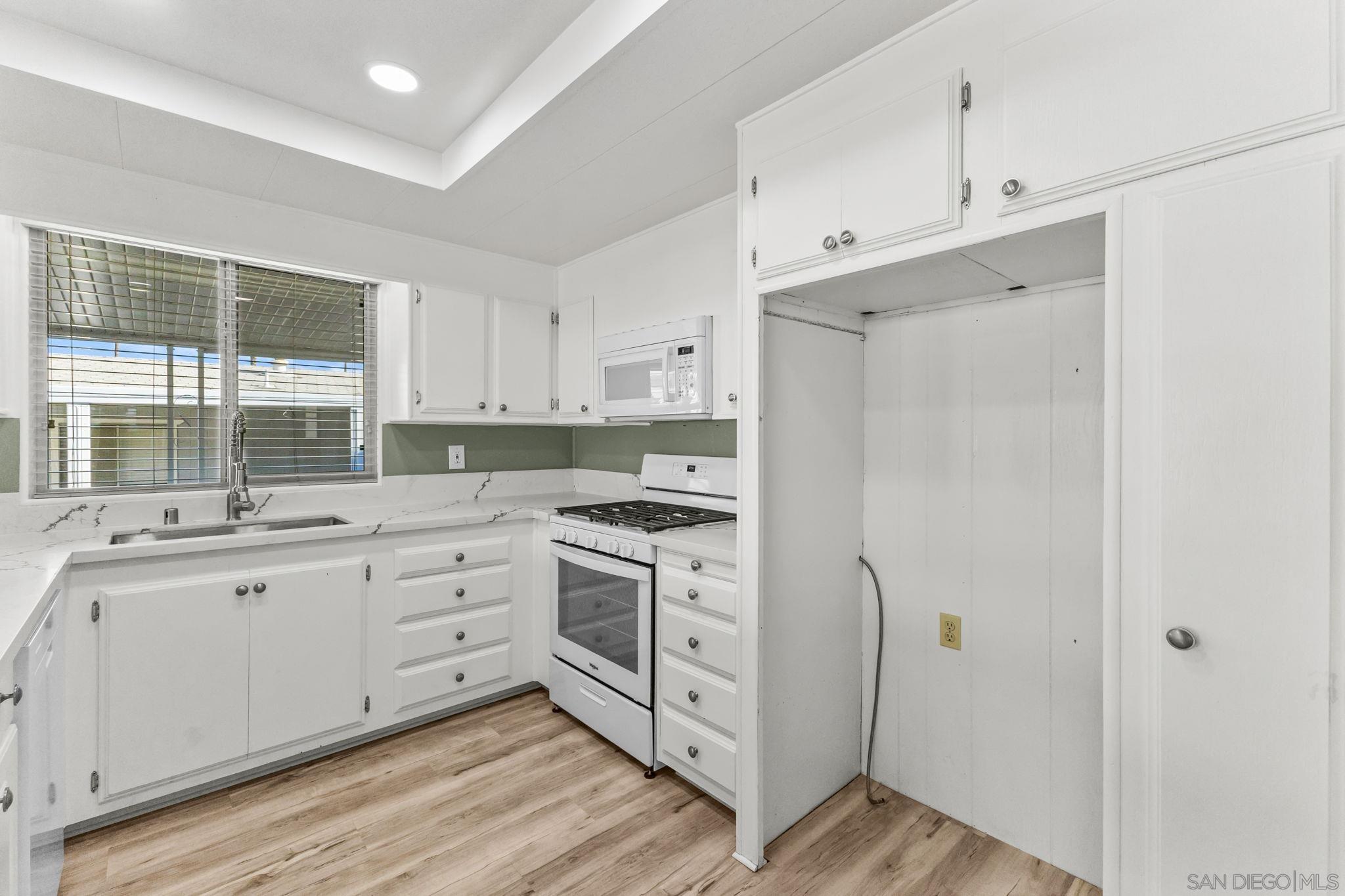 Detail Gallery Image 15 of 68 For 601 N Kirby St  #246,  Hemet,  CA 92545 - 2 Beds | 2 Baths