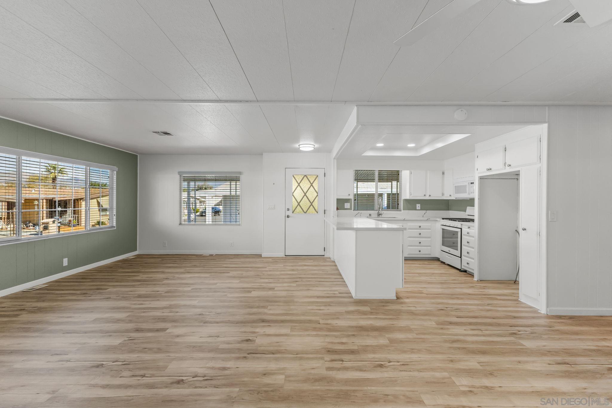 Detail Gallery Image 3 of 72 For 601 N Kirby St  #246,  Hemet,  CA 92545 - 2 Beds | 2 Baths