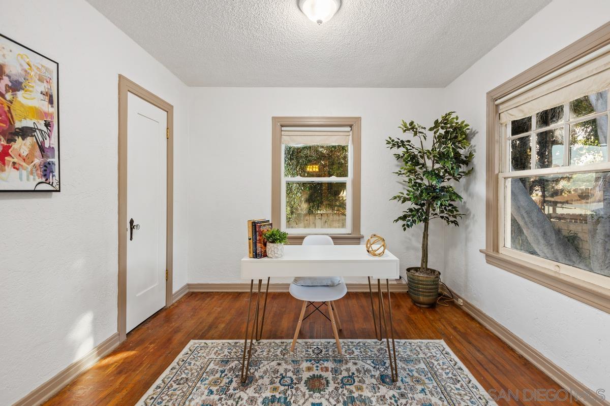 Detail Gallery Image 14 of 29 For 2707  Sweetwater Rd, Spring Valley,  CA 91977 - 3 Beds | 2 Baths