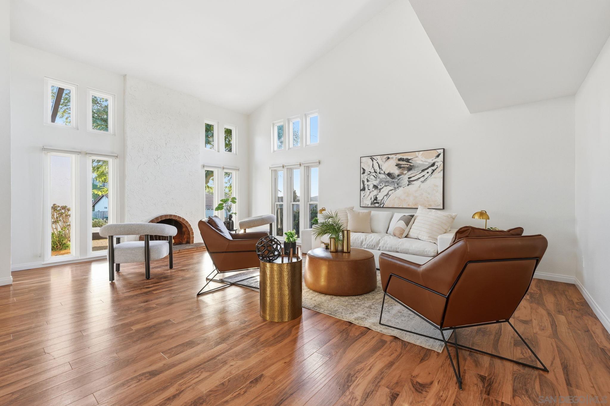 Detail Gallery Image 5 of 41 For 17570  Montero Rd, San Diego,  CA 92128 - 5 Beds | 3 Baths