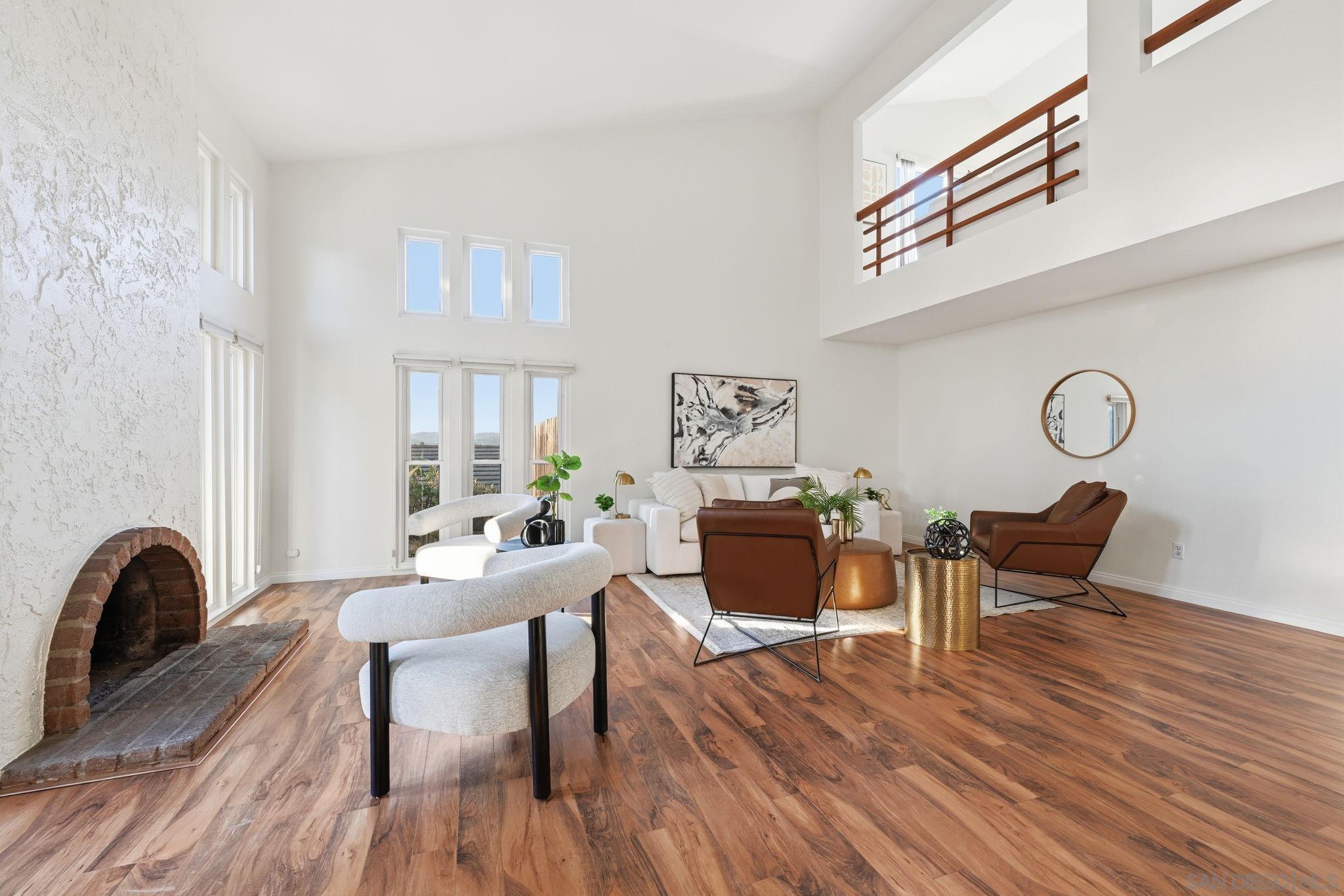 Detail Gallery Image 6 of 41 For 17570  Montero Rd, San Diego,  CA 92128 - 5 Beds | 3 Baths