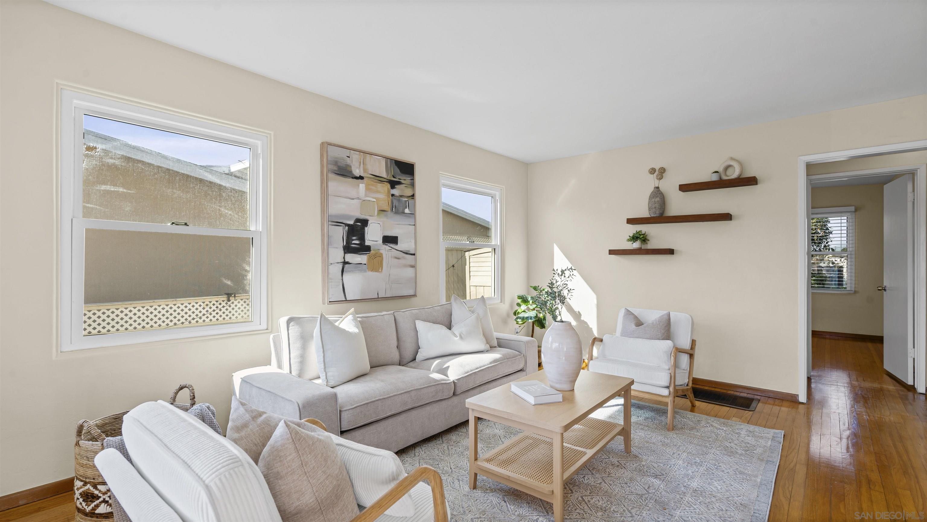 Detail Gallery Image 6 of 38 For 2532  Baily Ave, San Diego,  CA 92105 - 3 Beds | 2 Baths