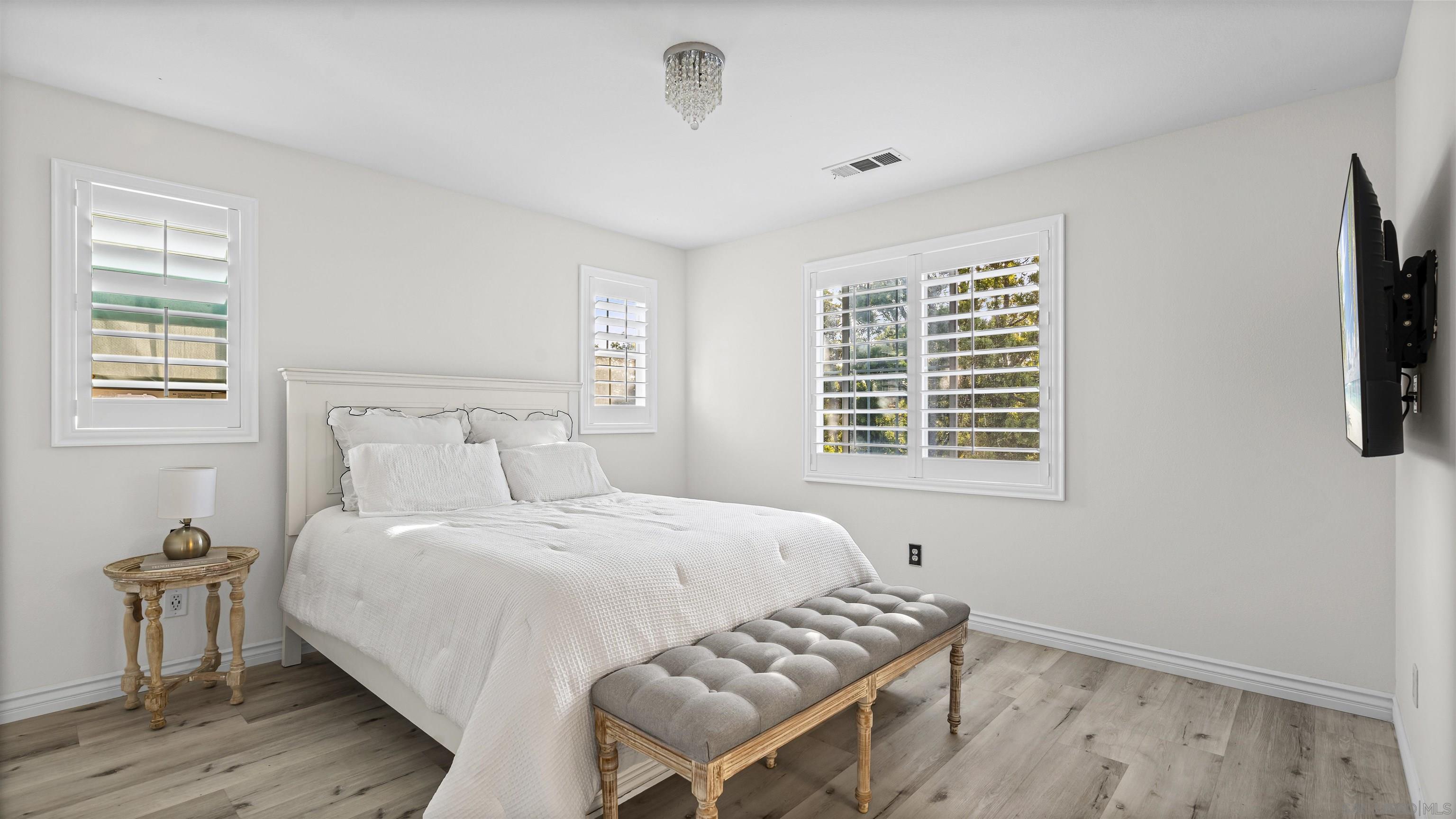 Detail Gallery Image 14 of 29 For 1550  Dusk Sky Lane, Chula Vista,  CA 91915 - 3 Beds | 2/1 Baths