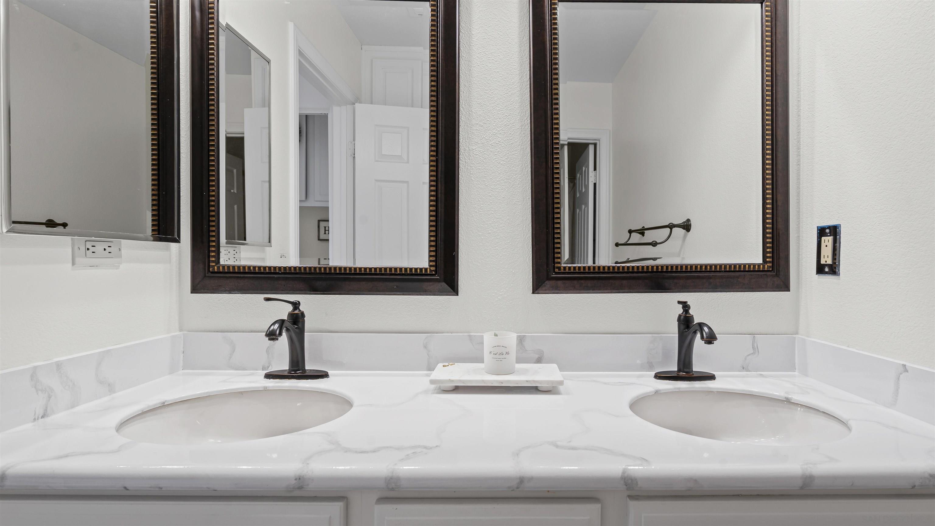 Detail Gallery Image 23 of 29 For 1550  Dusk Sky Lane, Chula Vista,  CA 91915 - 3 Beds | 2/1 Baths