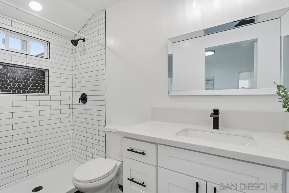 Detail Gallery Image 27 of 35 For 2537 E E 13th St, National City,  CA 91950 - 3 Beds | 2 Baths