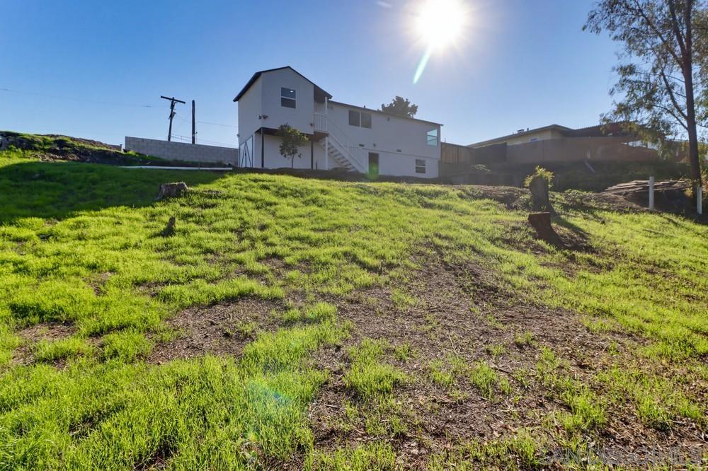 Detail Gallery Image 10 of 35 For 2537 E E 13th St, National City,  CA 91950 - 3 Beds | 2 Baths