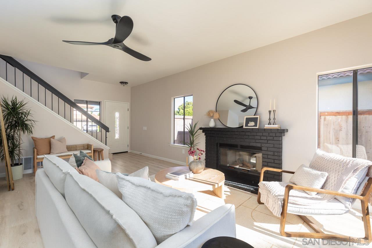 Detail Gallery Image 2 of 26 For 3618  Milford Place, Carlsbad,  CA 92010 - 3 Beds | 2/1 Baths