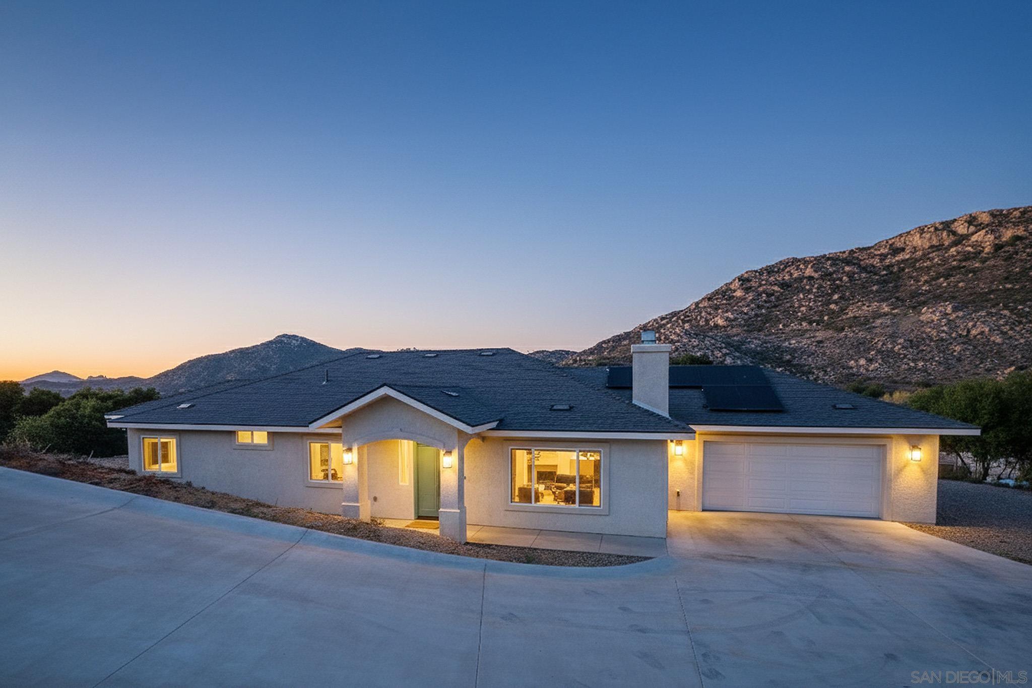 Front Image Thumbnail for SD250045198