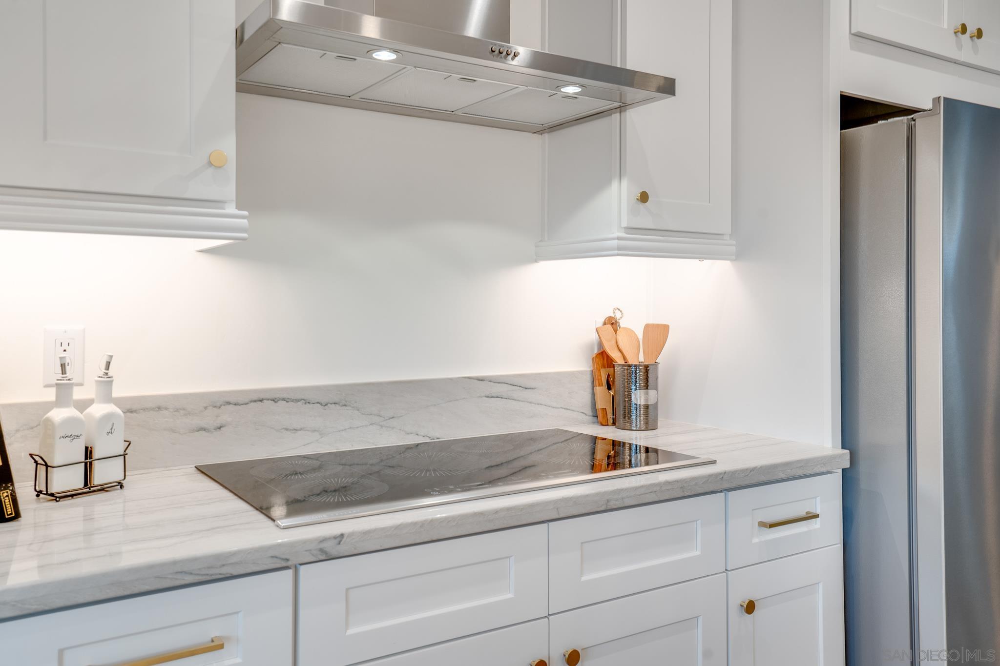 Detail Gallery Image 12 of 45 For 22916  Tombill Rd, Ramona,  CA 92065 - 3 Beds | 2/1 Baths