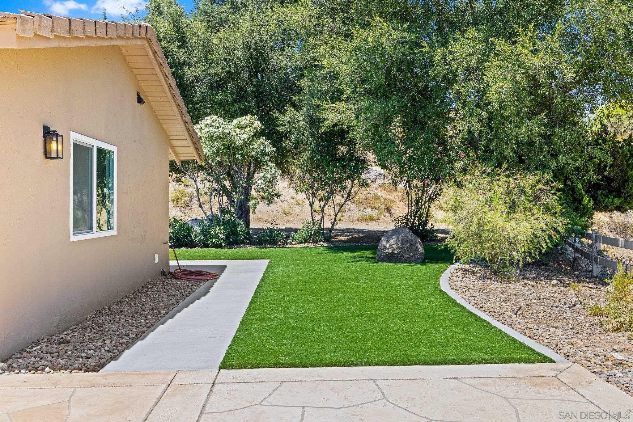 Detail Gallery Image 33 of 55 For 2686  via Viejas, Alpine,  CA 91901 - 4 Beds | 3 Baths