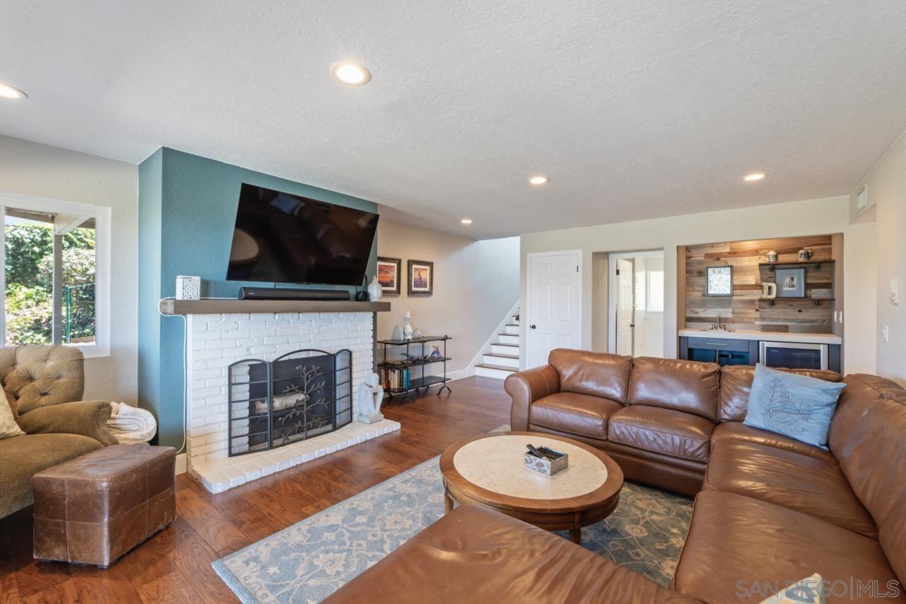 Detail Gallery Image 27 of 58 For 17924  Saint Andrews Dr, Poway,  CA 92064 - 5 Beds | 3/1 Baths