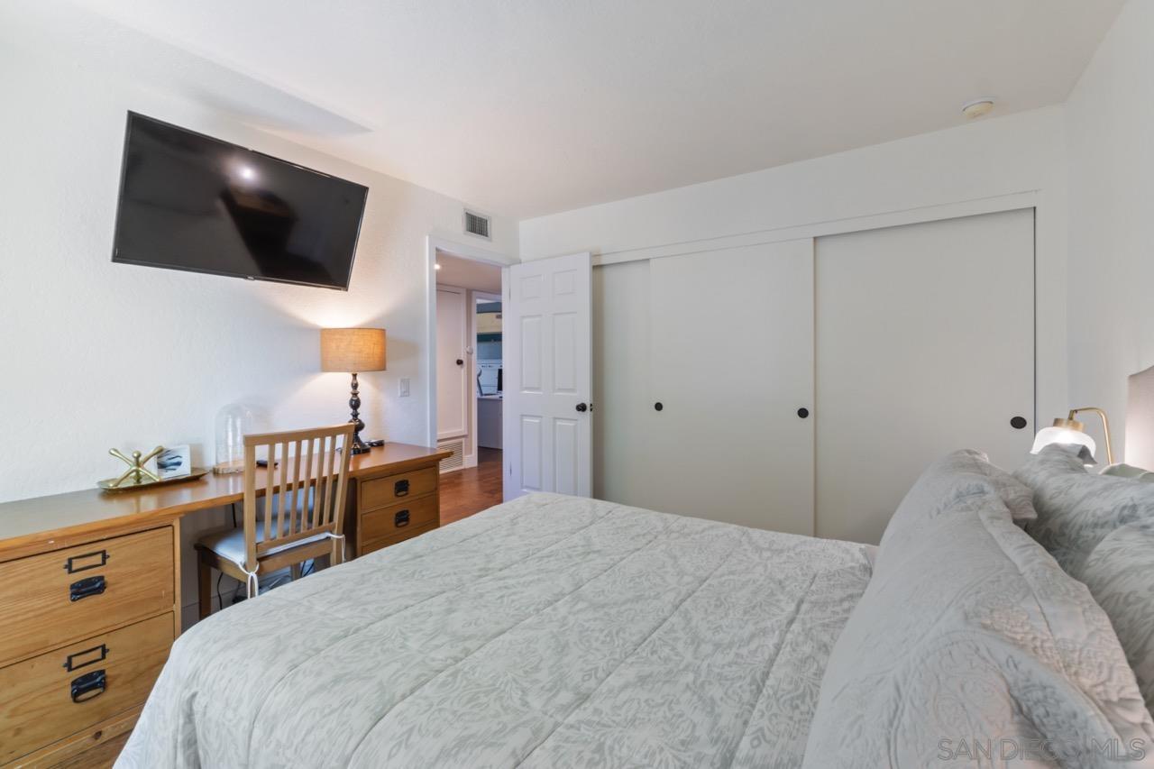 Detail Gallery Image 38 of 58 For 17924  Saint Andrews Dr, Poway,  CA 92064 - 5 Beds | 3/1 Baths