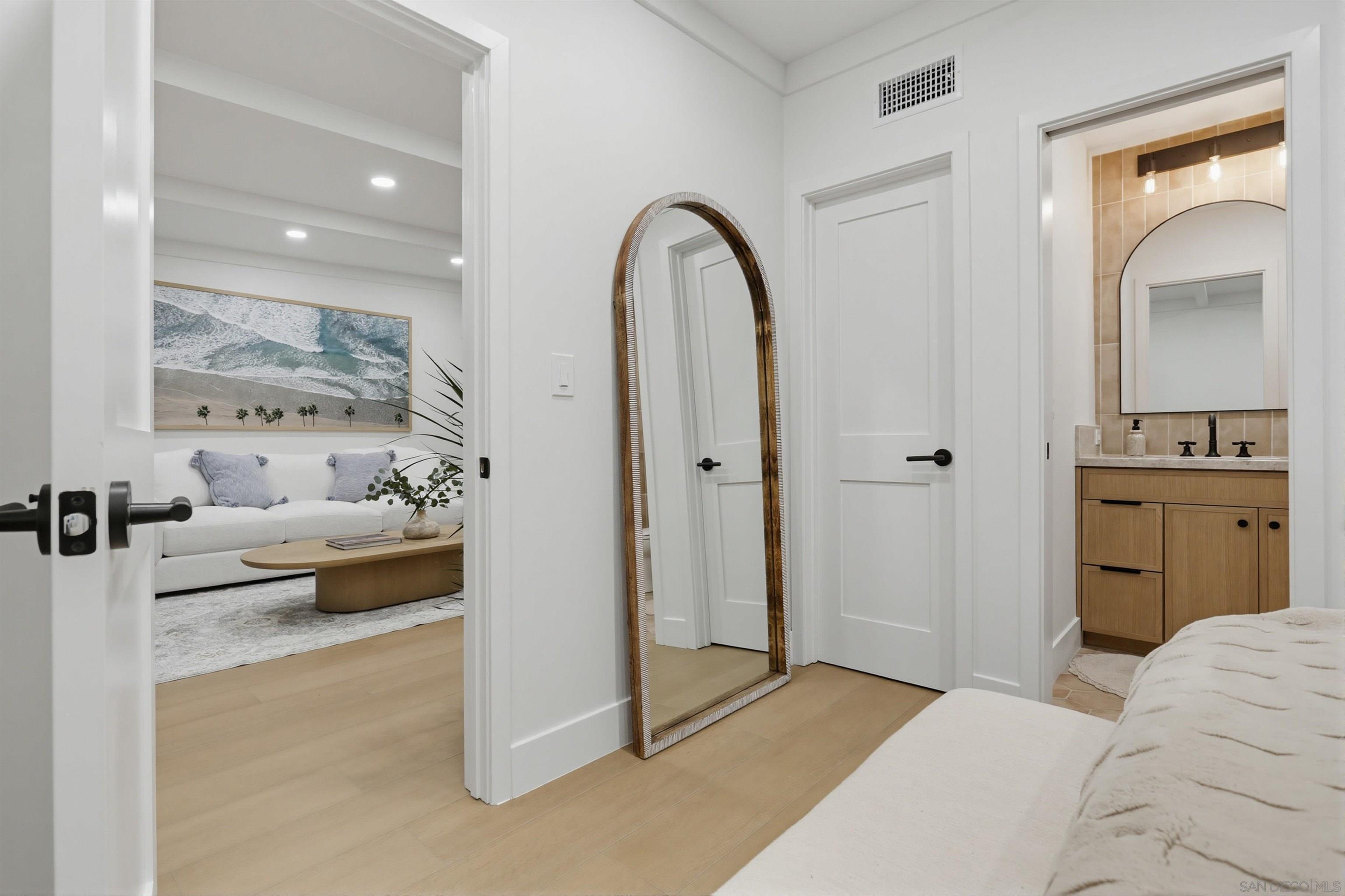 Detail Gallery Image 13 of 29 For 622  S Myers Street, Oceanside,  CA 92054 - 3 Beds | 2 Baths