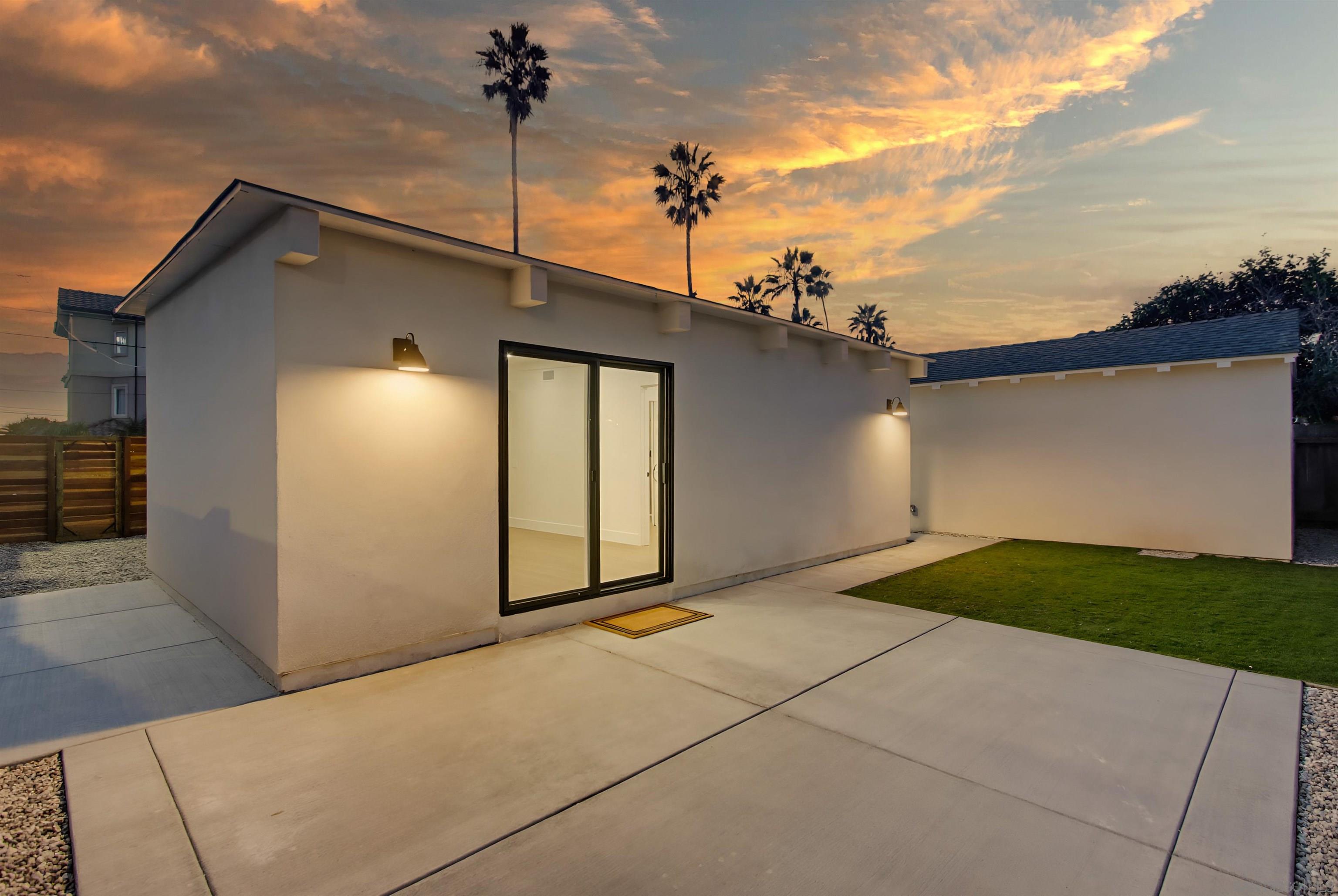 Detail Gallery Image 18 of 29 For 622  S Myers Street, Oceanside,  CA 92054 - 3 Beds | 2 Baths