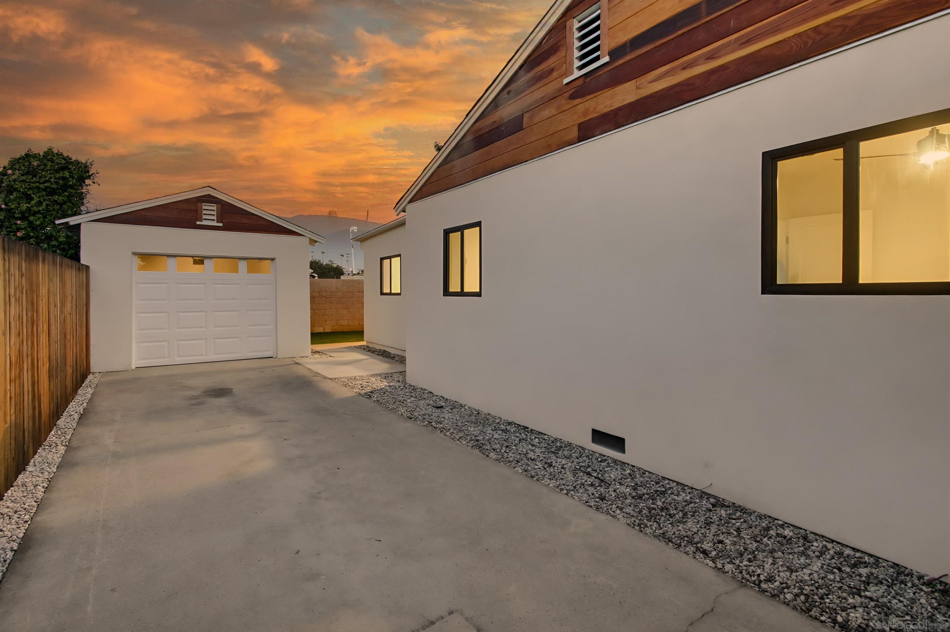 Detail Gallery Image 20 of 29 For 622  S Myers Street, Oceanside,  CA 92054 - 3 Beds | 2 Baths