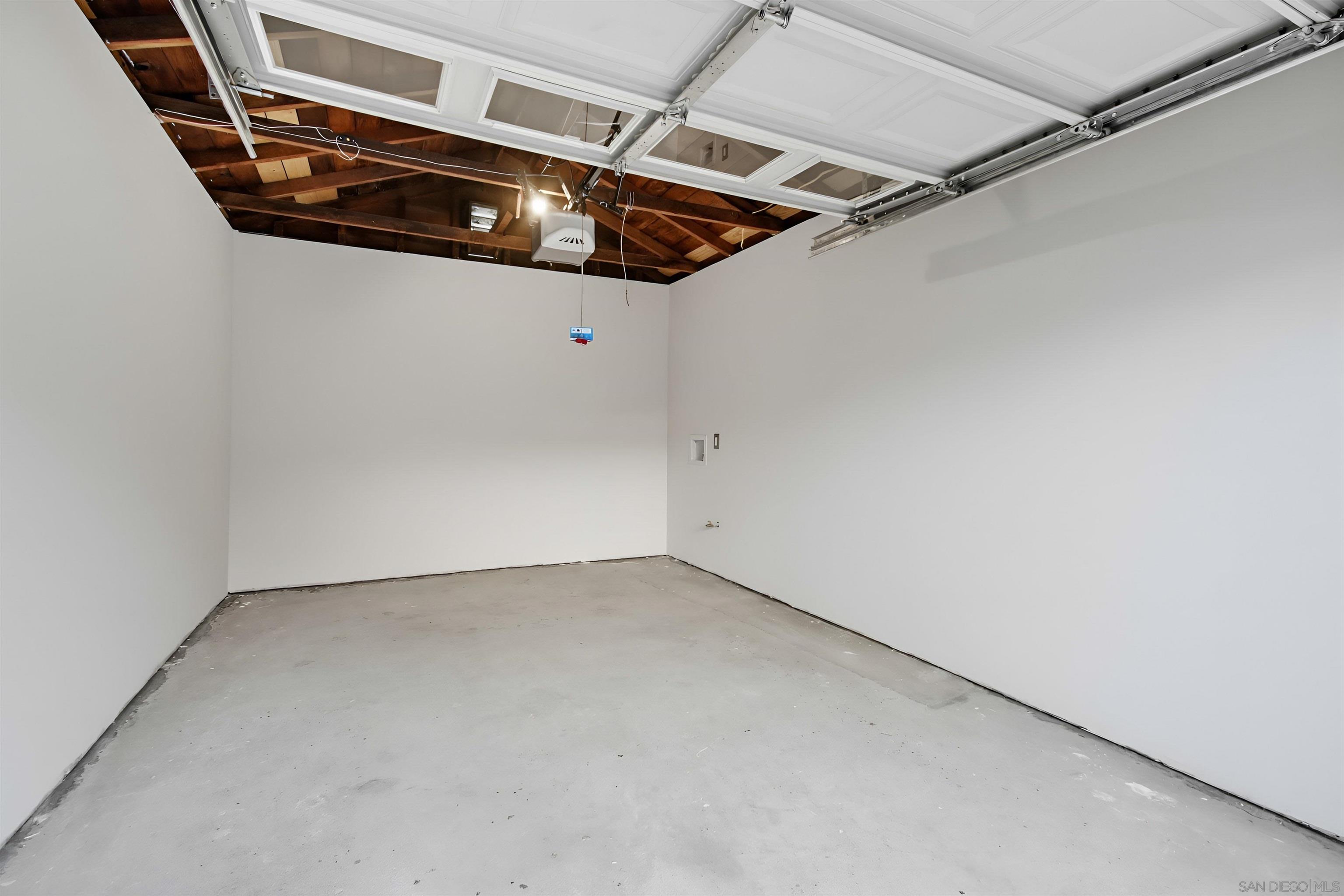 Detail Gallery Image 21 of 29 For 622  S Myers Street, Oceanside,  CA 92054 - 3 Beds | 2 Baths