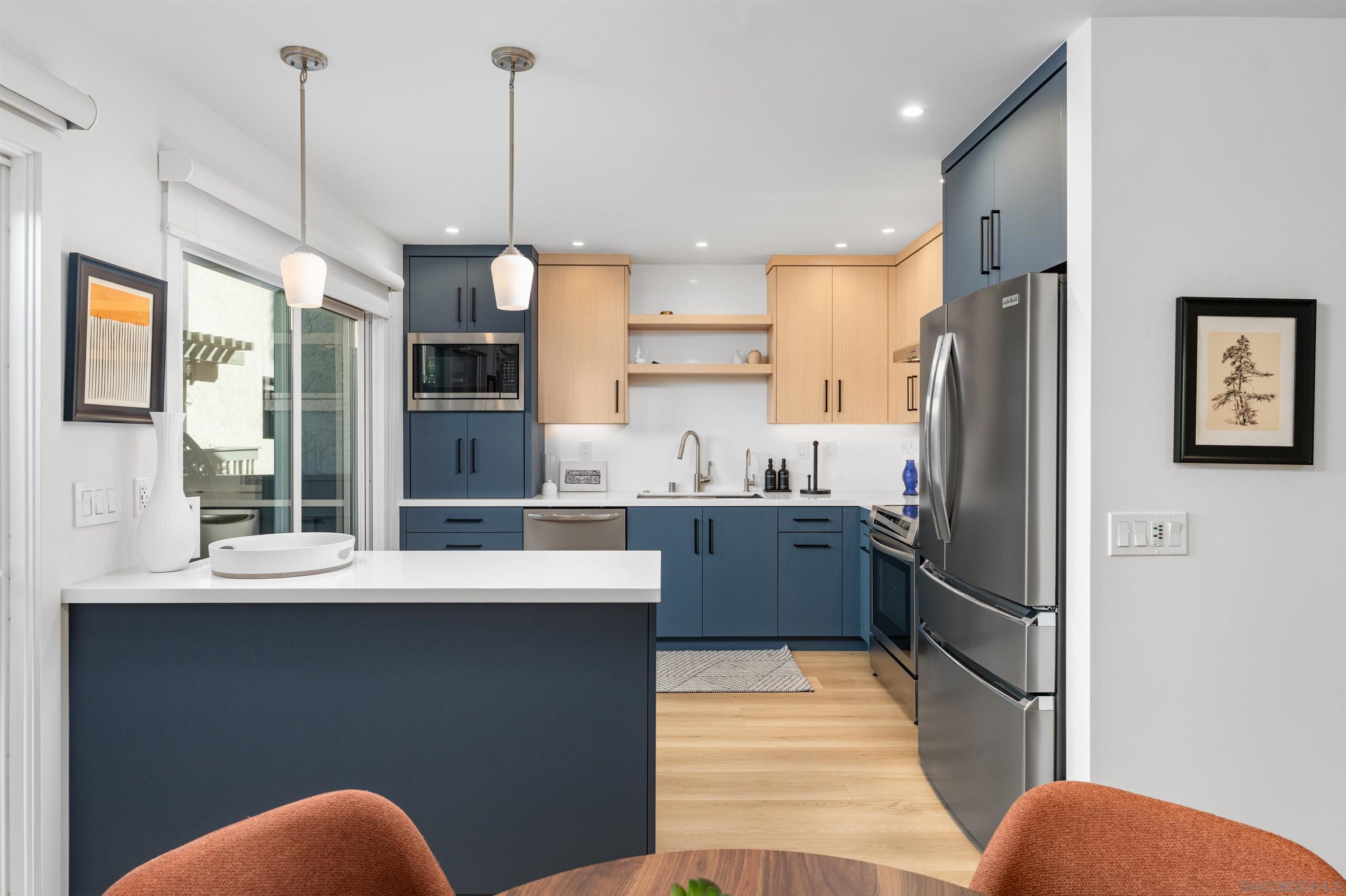 Detail Gallery Image 13 of 39 For 7049  Park Mesa Way  #90,  San Diego,  CA 92111 - 2 Beds | 2/1 Baths