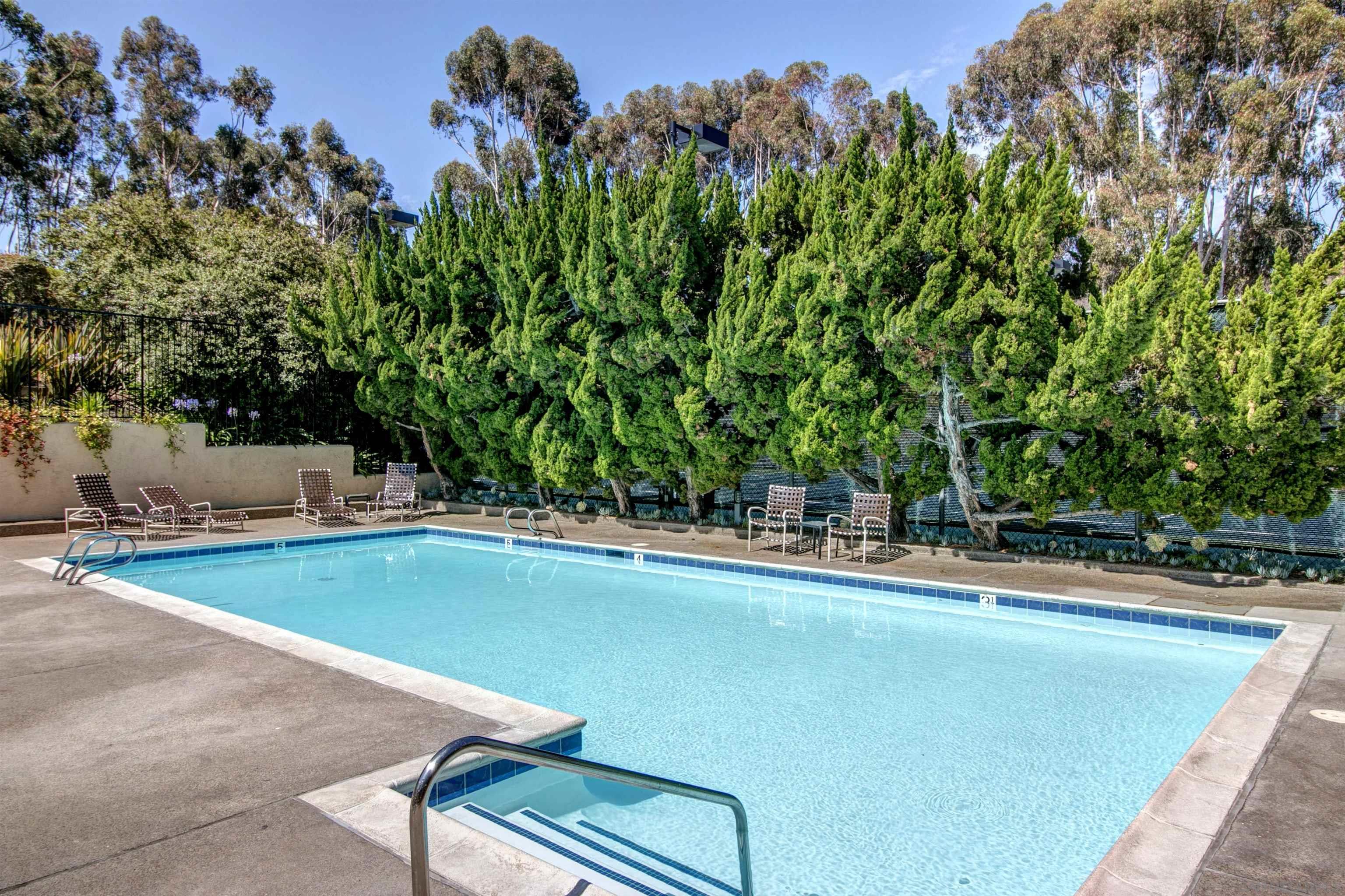 Detail Gallery Image 29 of 39 For 7049  Park Mesa Way  #90,  San Diego,  CA 92111 - 2 Beds | 2/1 Baths