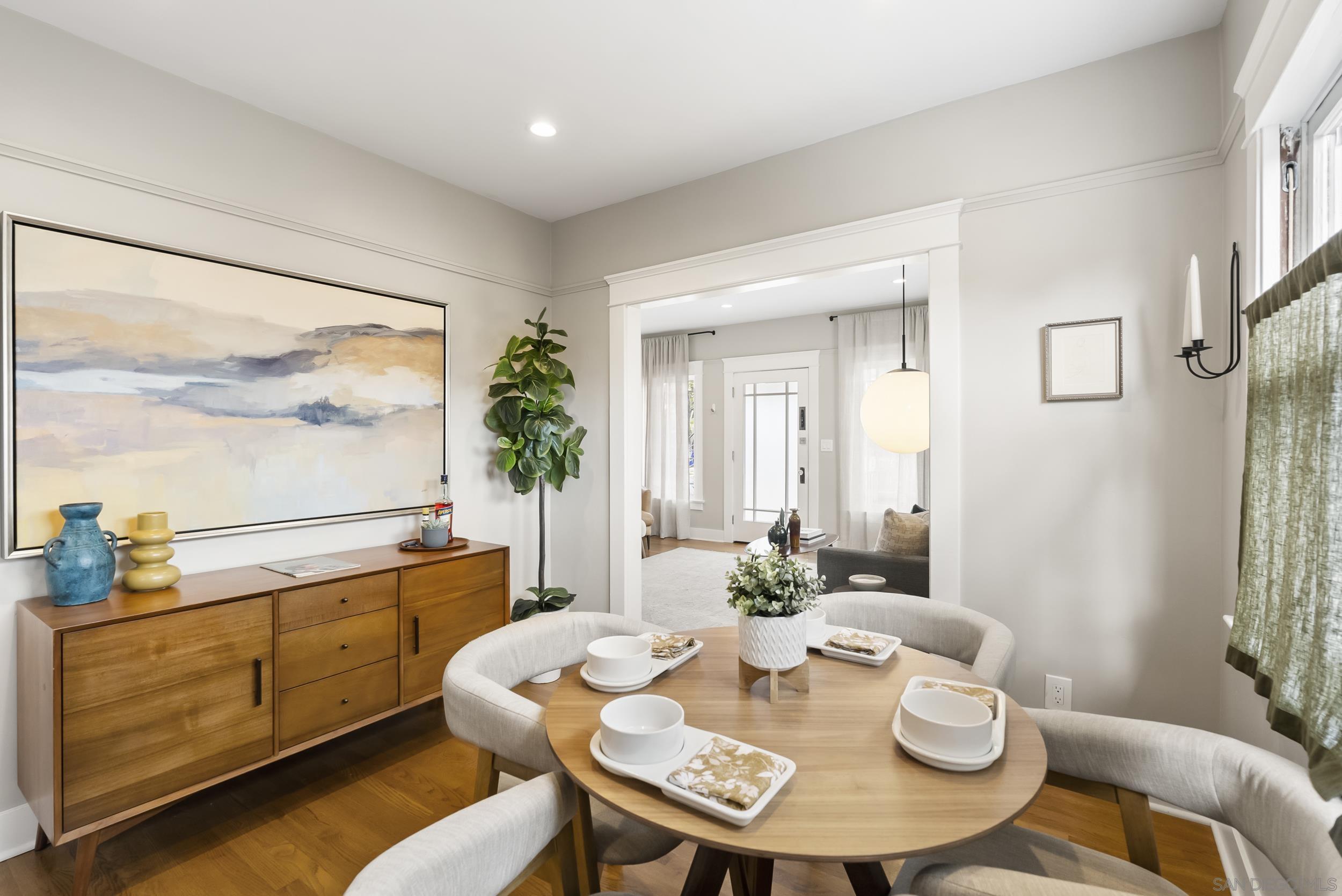 Detail Gallery Image 9 of 26 For 3257  Dwight St, San Diego,  CA 92104 - 3 Beds | 2 Baths