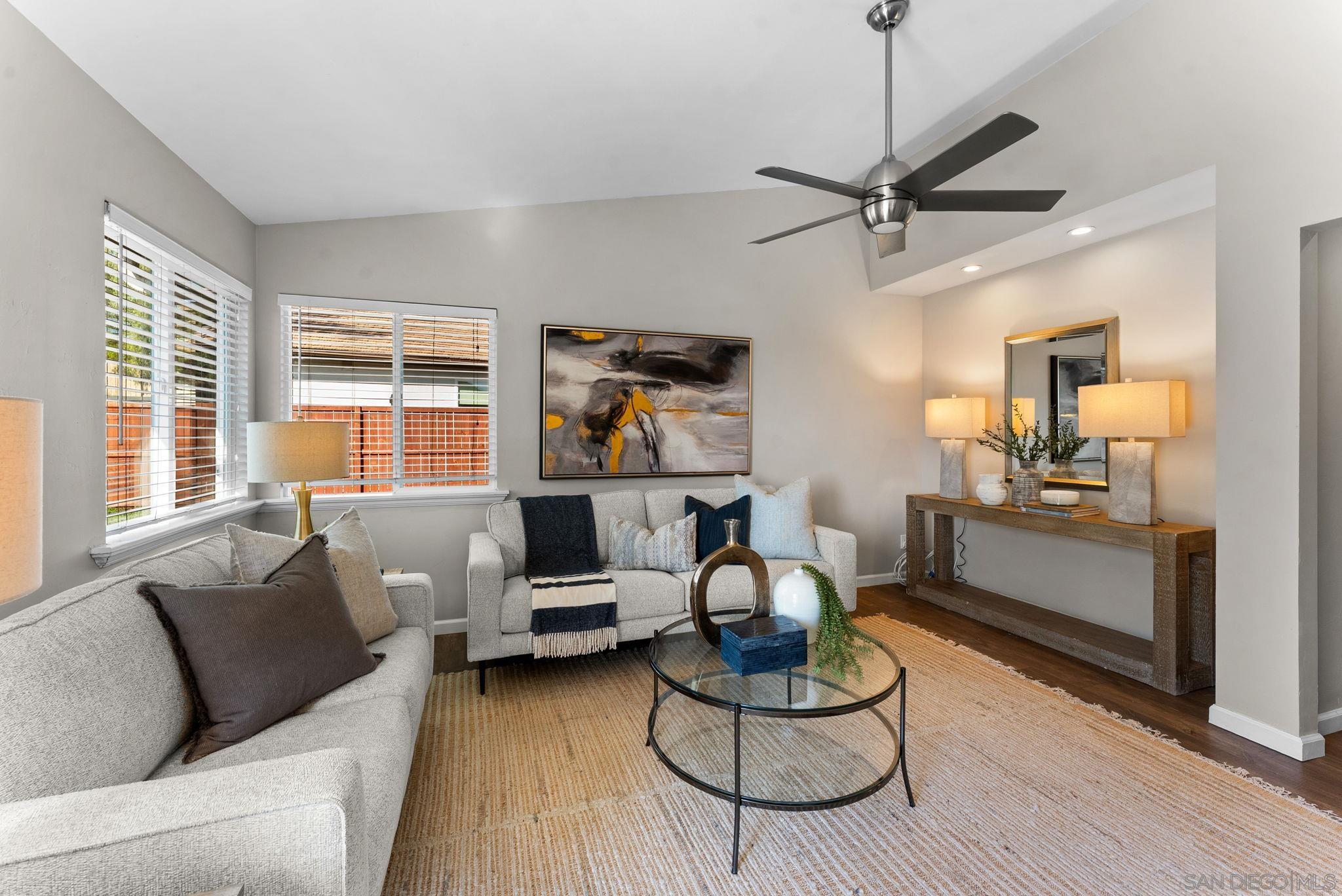 Detail Gallery Image 15 of 48 For 1509  Rimrock Dr, Escondido,  CA 92027 - 4 Beds | 3 Baths