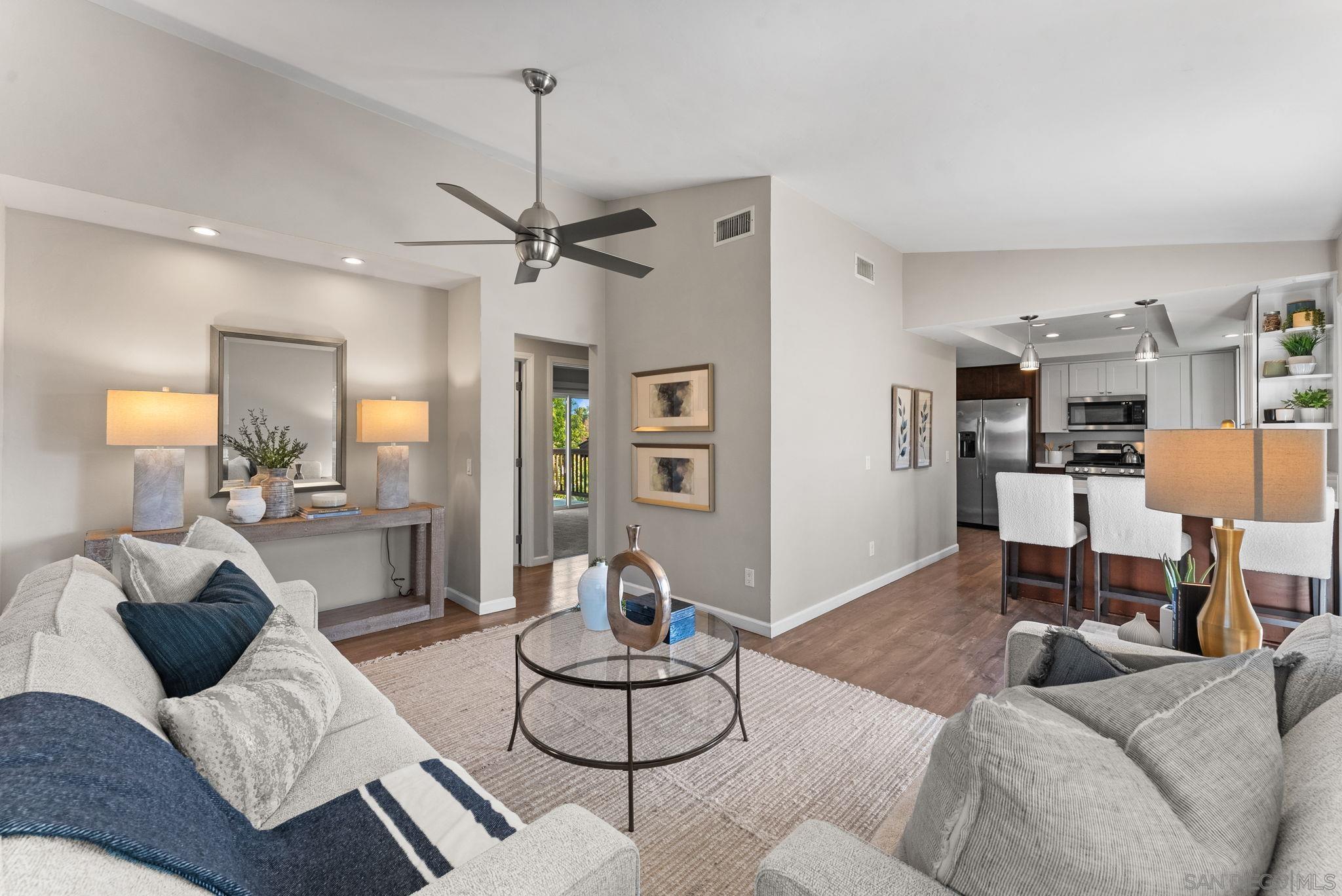 Detail Gallery Image 16 of 48 For 1509  Rimrock Dr, Escondido,  CA 92027 - 4 Beds | 3 Baths