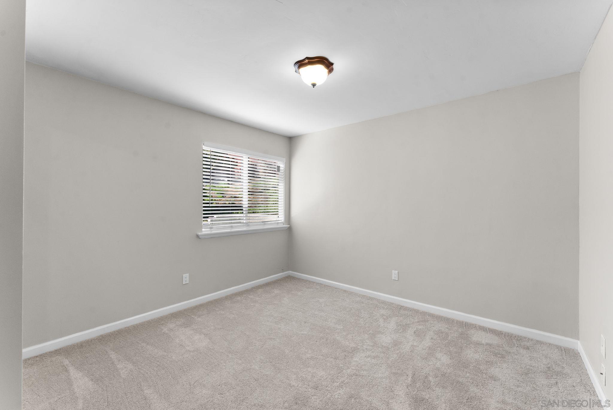 Detail Gallery Image 27 of 48 For 1509  Rimrock Dr, Escondido,  CA 92027 - 4 Beds | 3 Baths