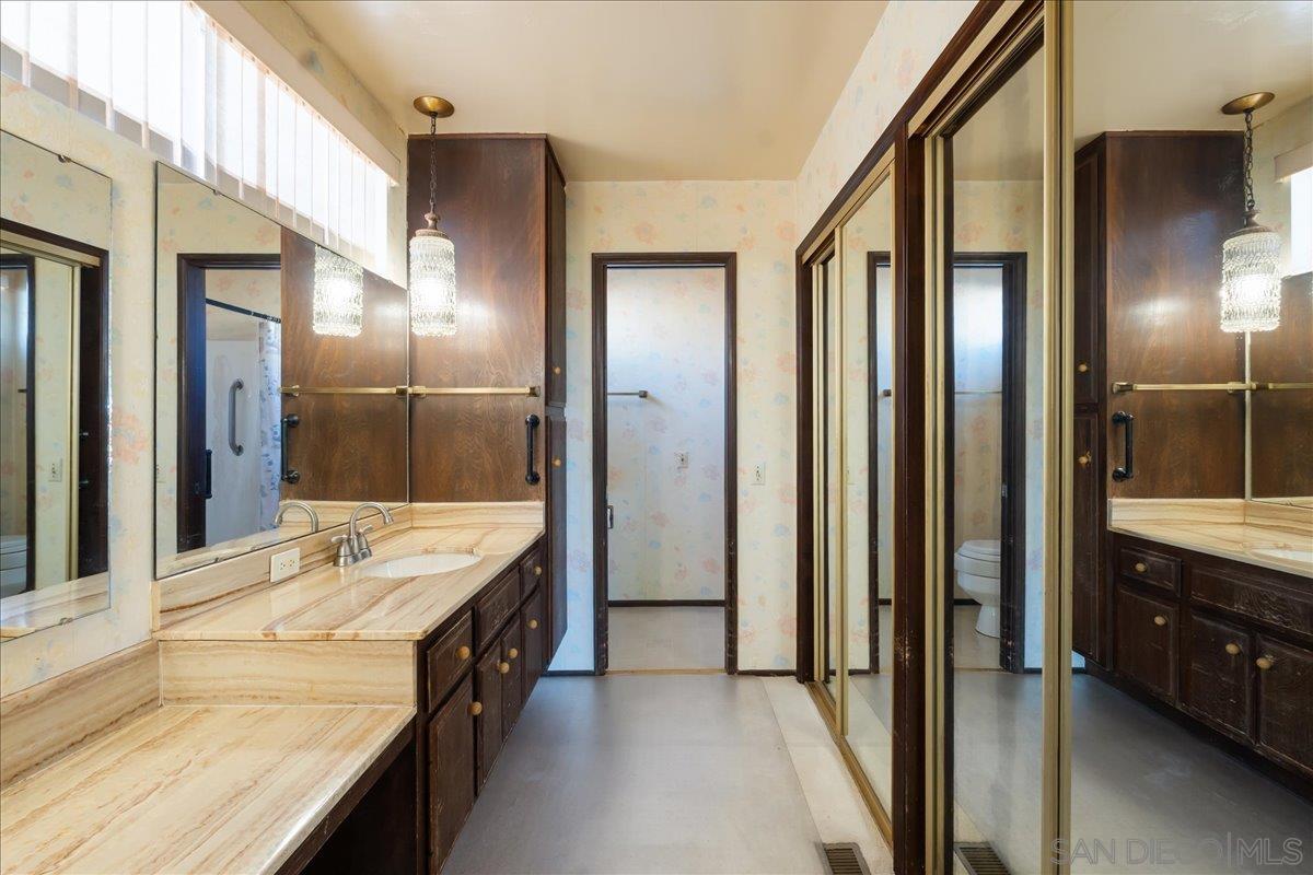 Detail Gallery Image 31 of 51 For 3365  Seacrest Dr, Carlsbad,  CA 92008 - 3 Beds | 2/1 Baths