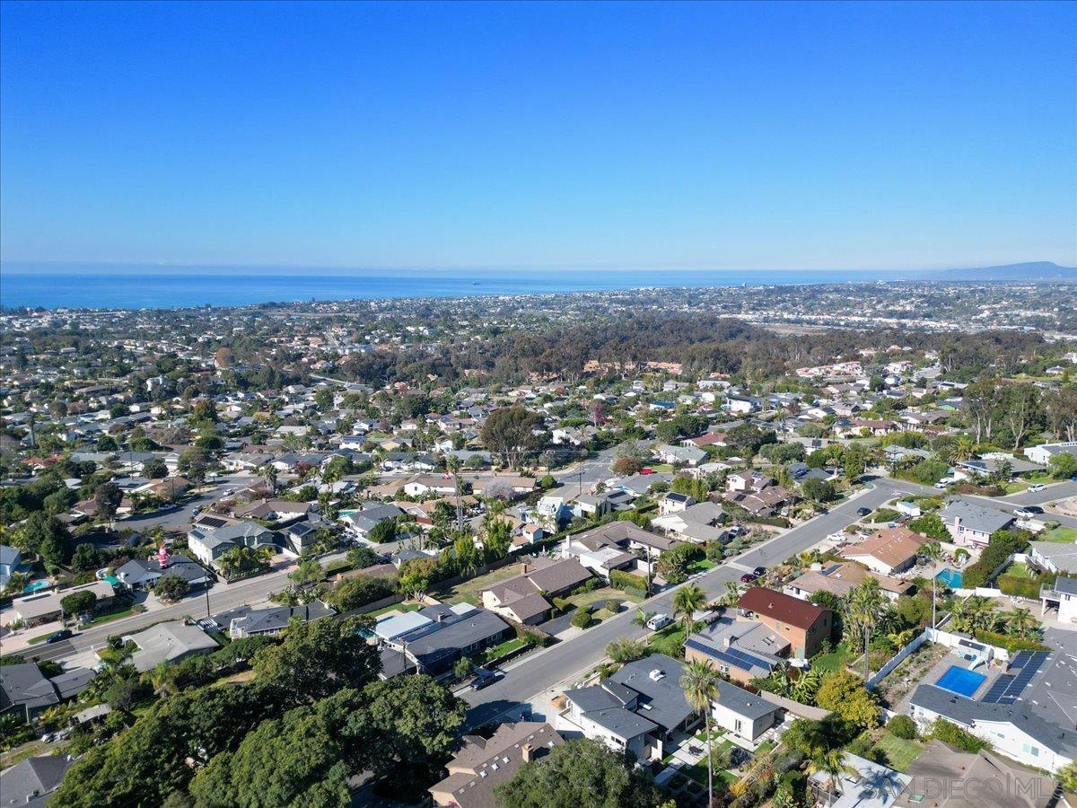 Detail Gallery Image 50 of 51 For 3365  Seacrest Dr, Carlsbad,  CA 92008 - 3 Beds | 2/1 Baths