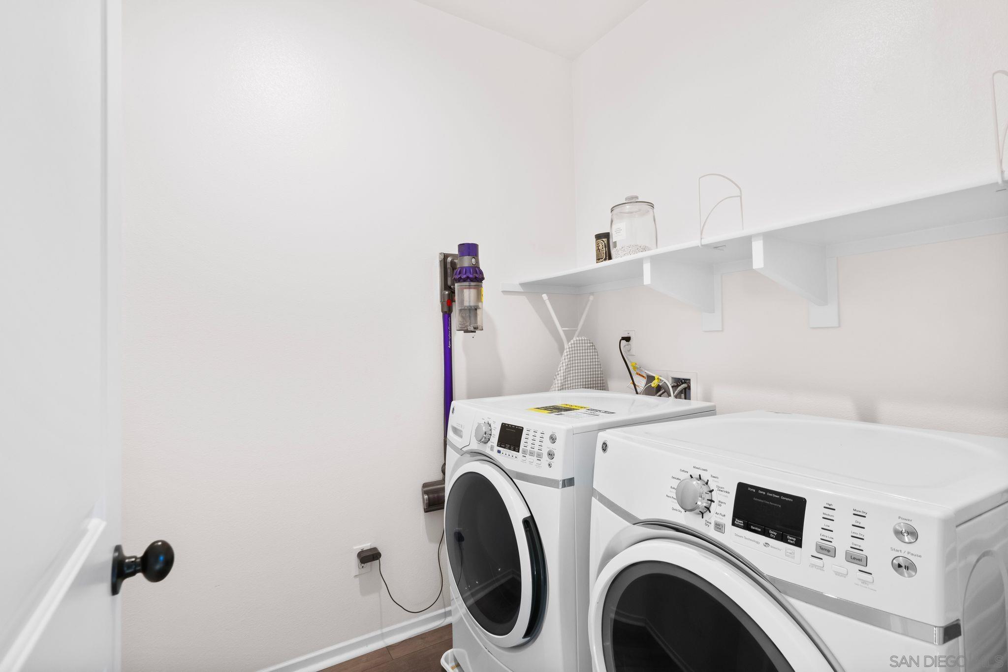 Detail Gallery Image 19 of 31 For 1935  Avenida Citron  #109,  Chula Vista,  CA 91913 - 3 Beds | 2/1 Baths