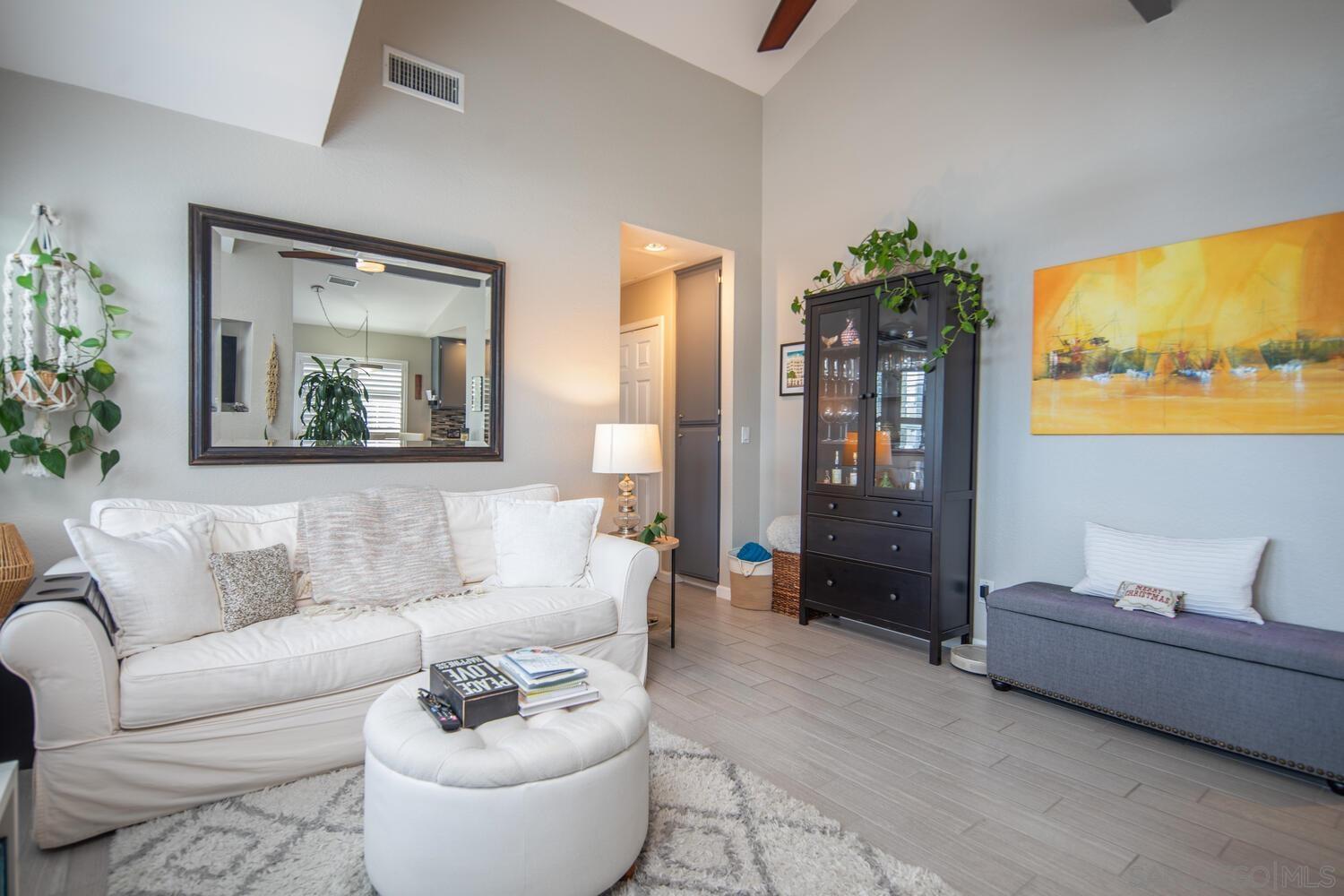 Detail Gallery Image 8 of 25 For 4067  Utah St #12, San Diego,  CA 92104 - 1 Beds | 1 Baths