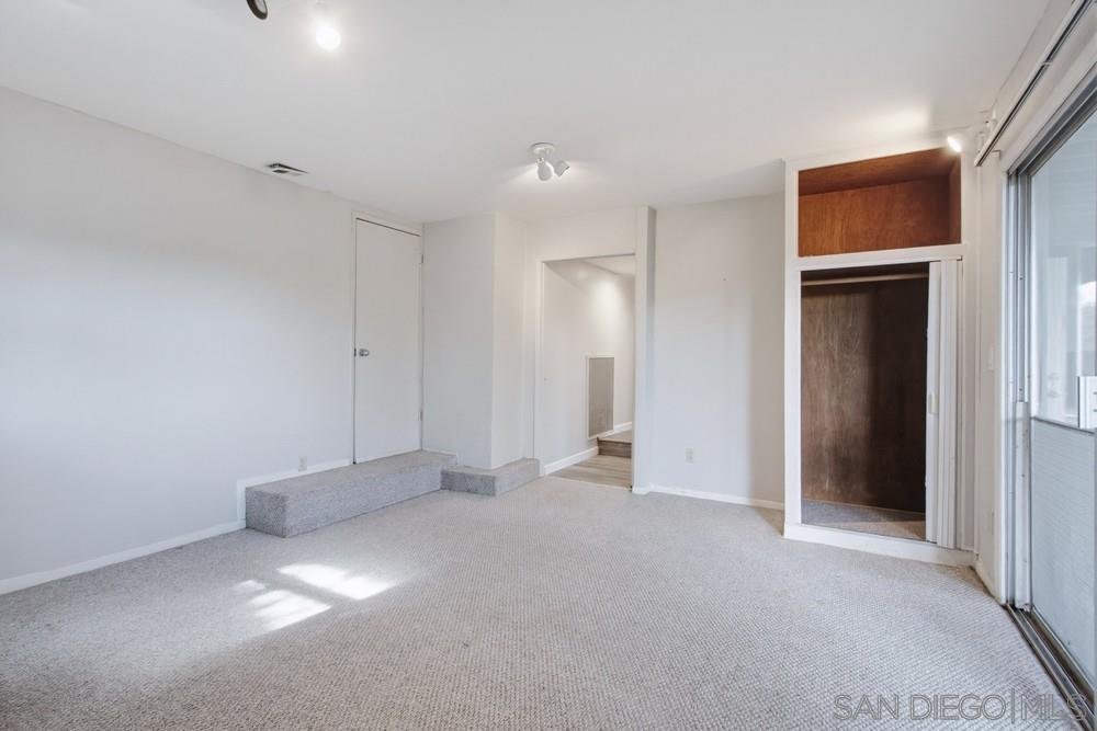 Detail Gallery Image 43 of 47 For 6121  La Pintura, La Jolla,  CA 92037 - 5 Beds | 3 Baths