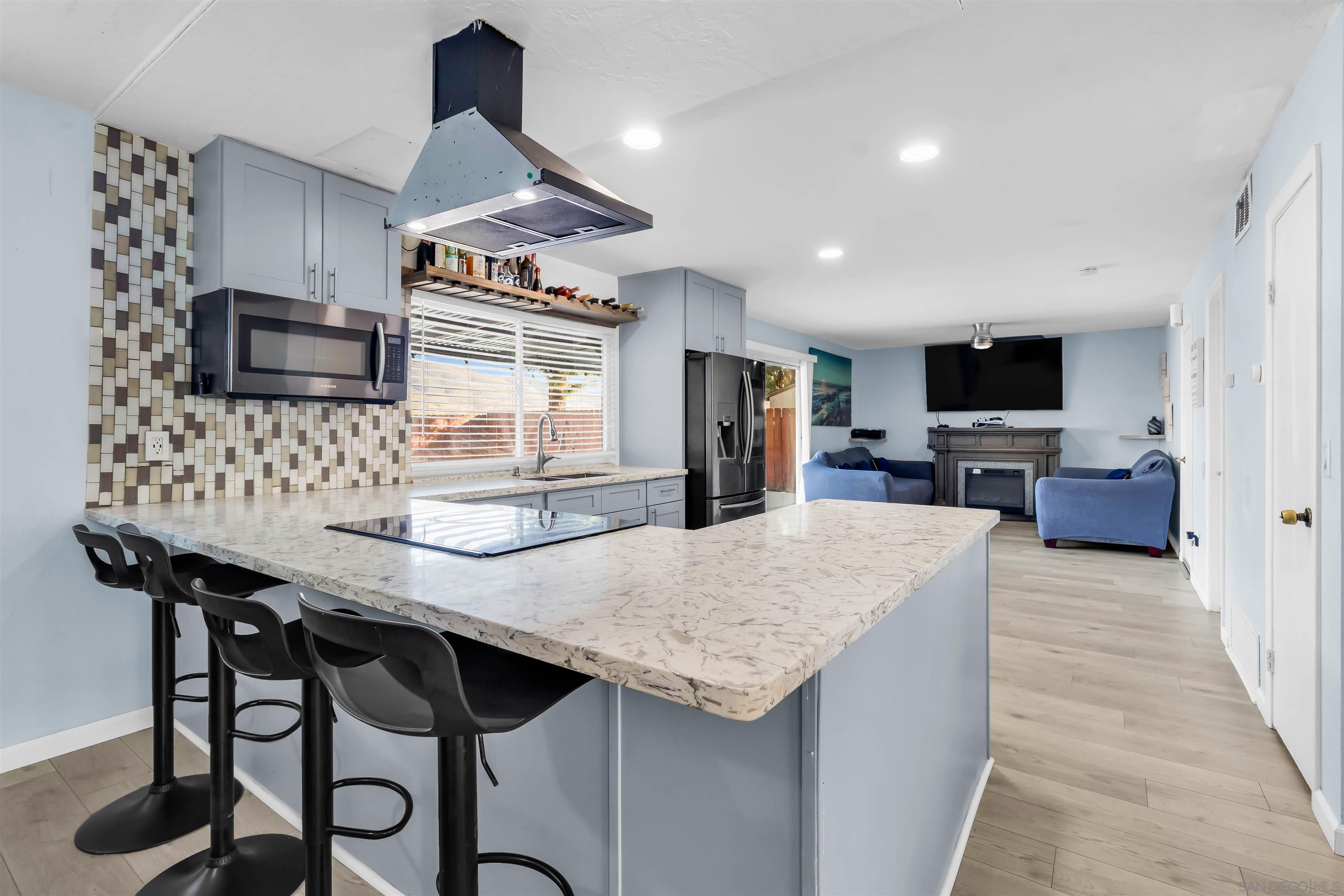 Detail Gallery Image 11 of 42 For 341  Paraiso Ave, Spring Valley,  CA 91977 - 4 Beds | 2/1 Baths