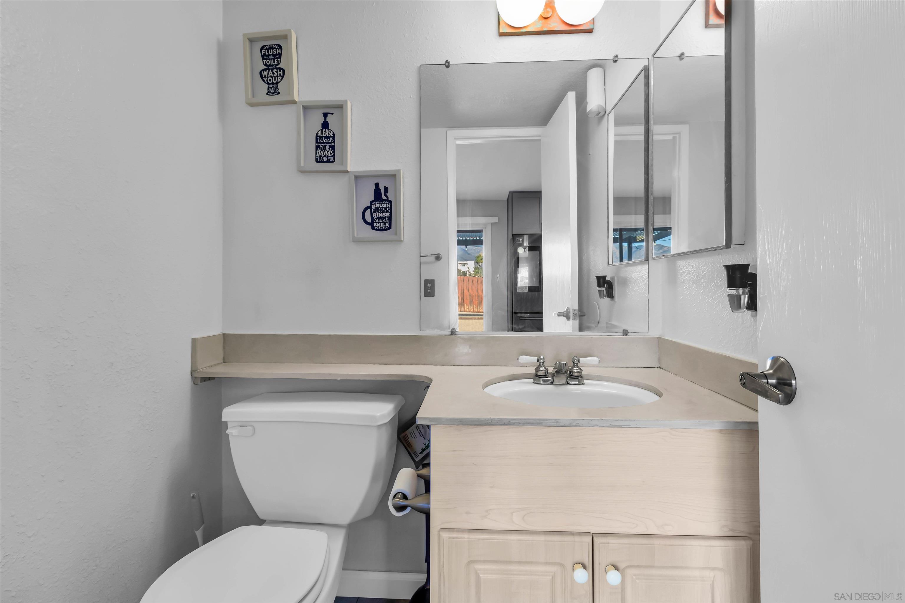 Detail Gallery Image 24 of 42 For 341  Paraiso Ave, Spring Valley,  CA 91977 - 4 Beds | 2/1 Baths